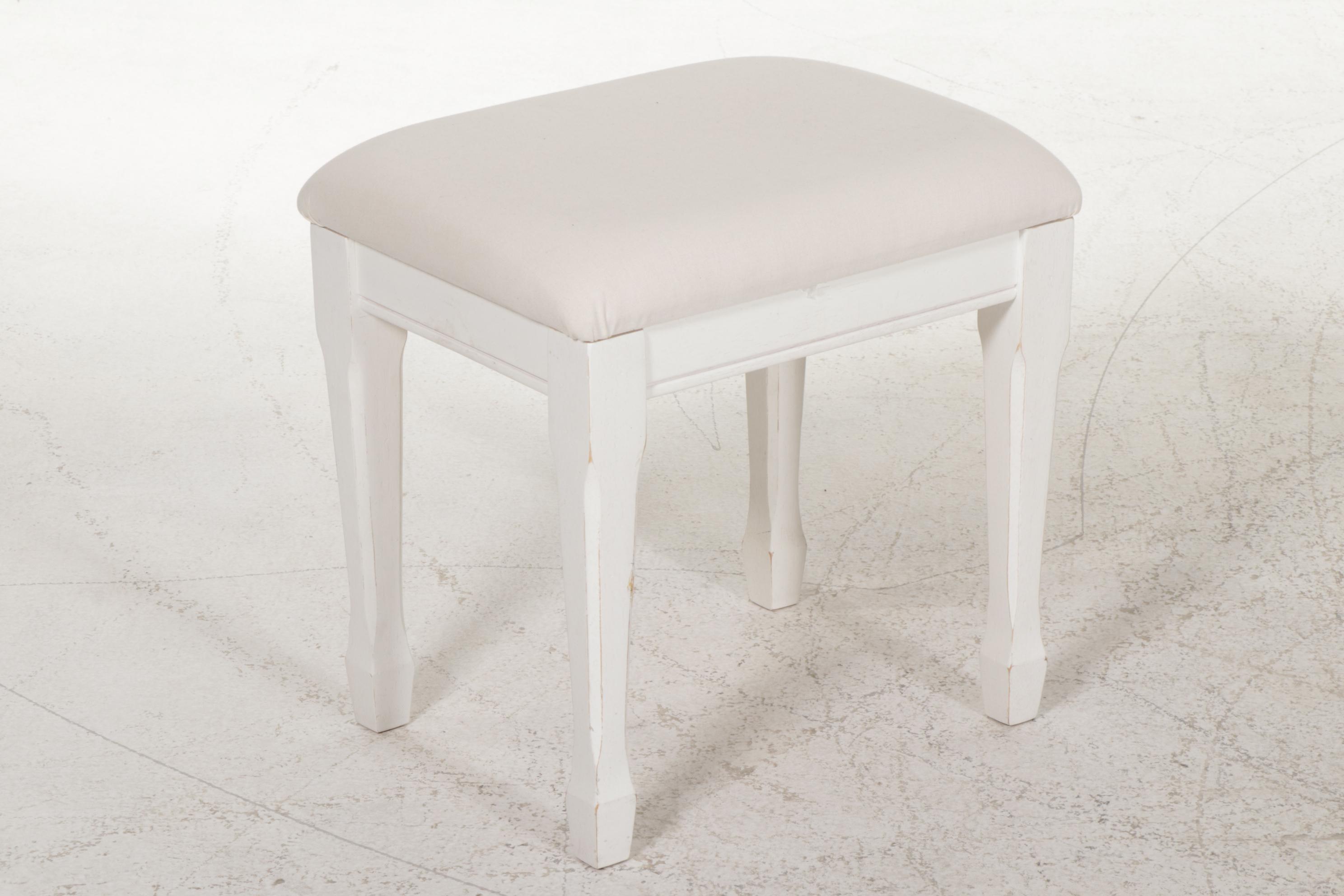 Universal Furniture White-Painted and Oak-Grained Console Table and Bench Seat