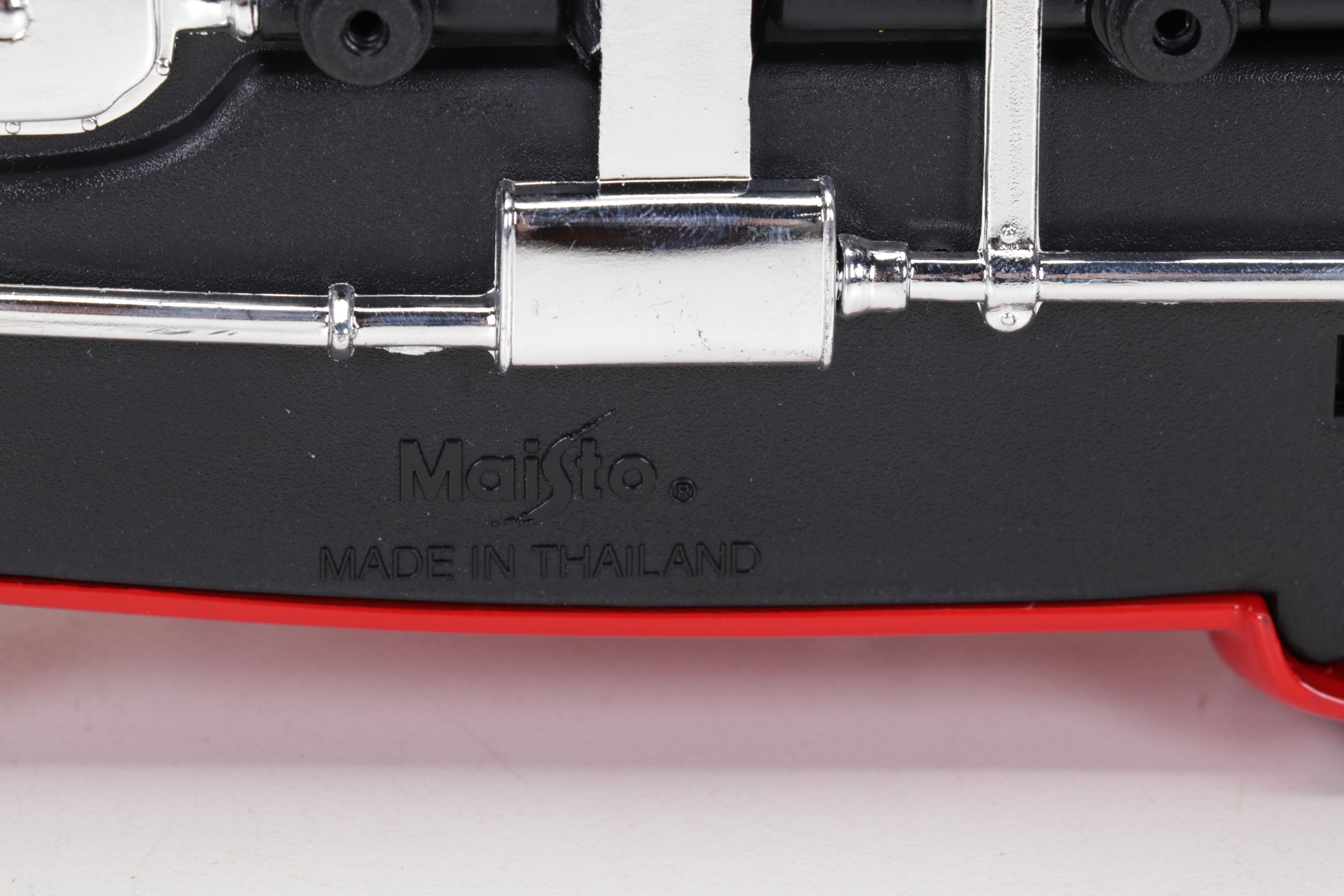 Ford Thunderbird, Audi TT Roadster and Other Diecast Cars