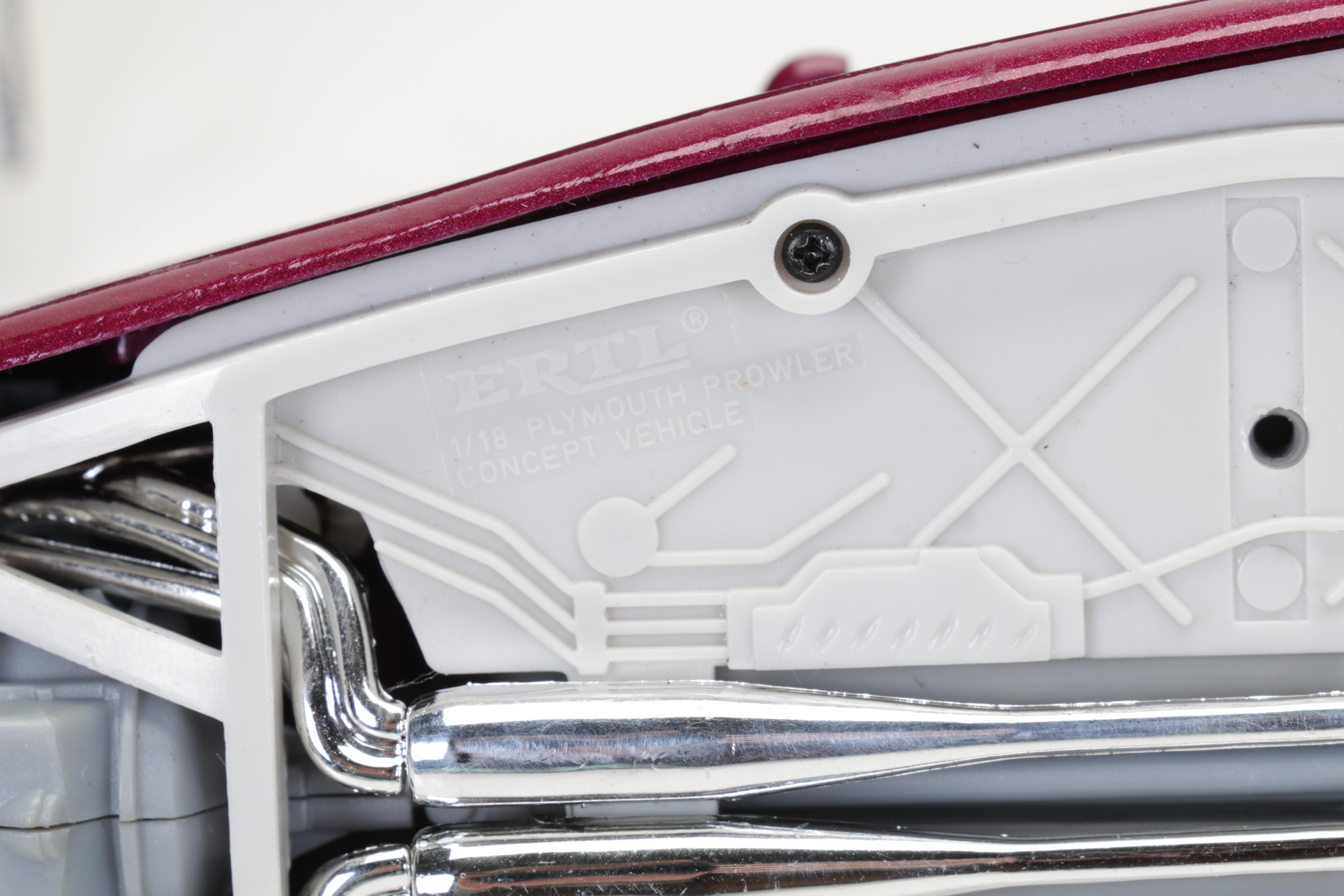 Danbury Mint, Road Legends and More Diecast Metal Classic Cars