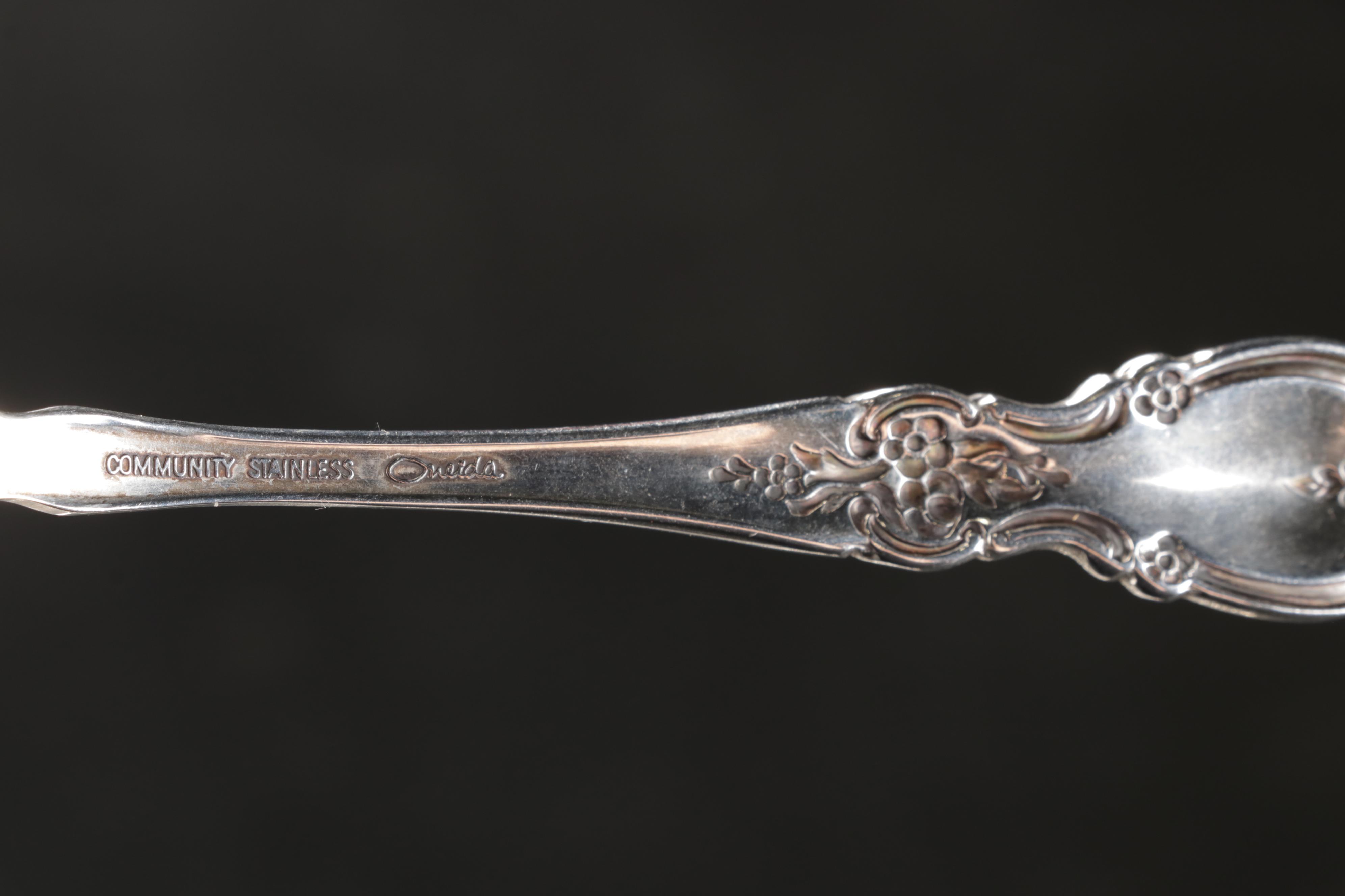 Oneida "Louisiana" Stainless Steel Flatware