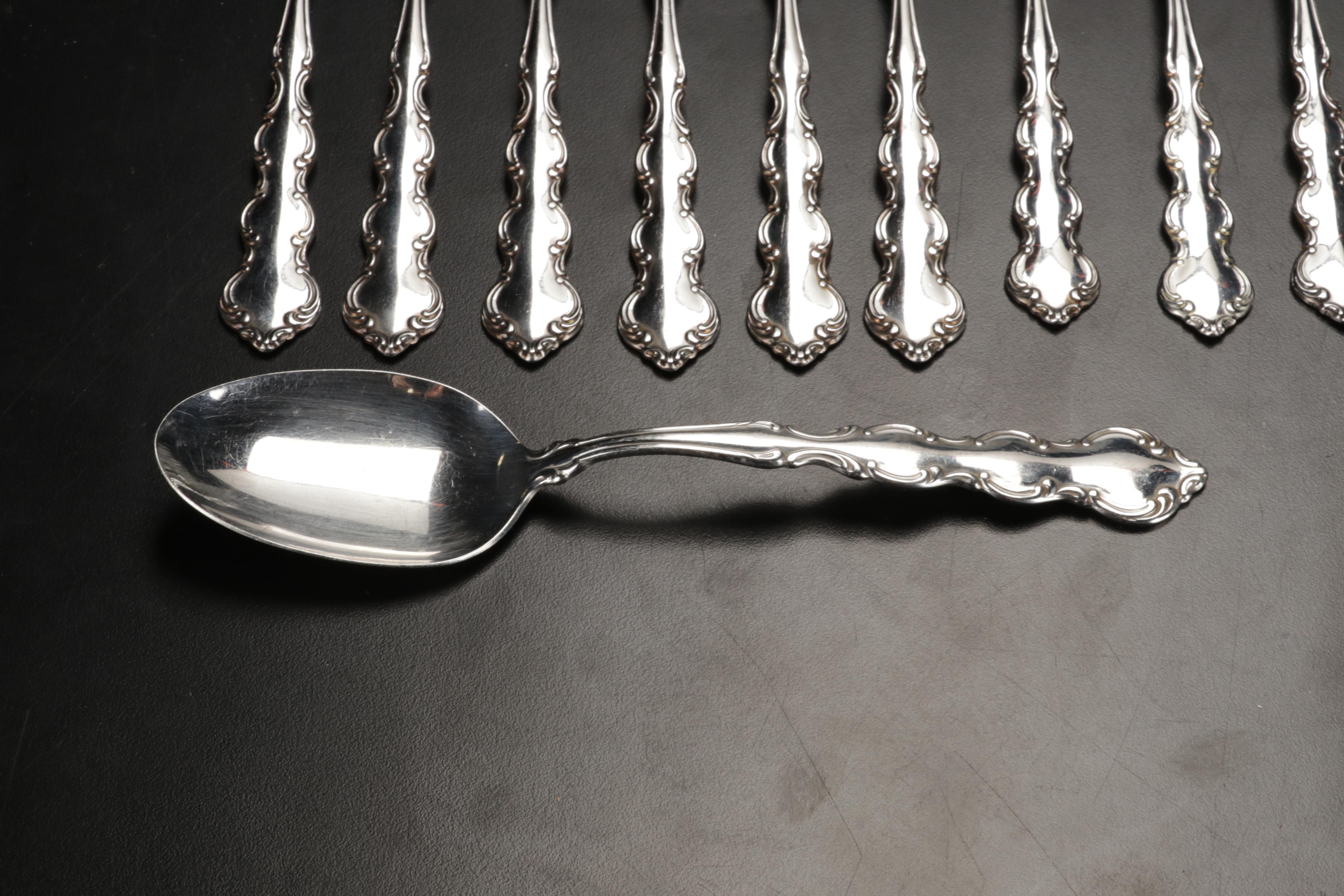 Oneida "Mozart" Flatware with Glass Stemware and Decanter