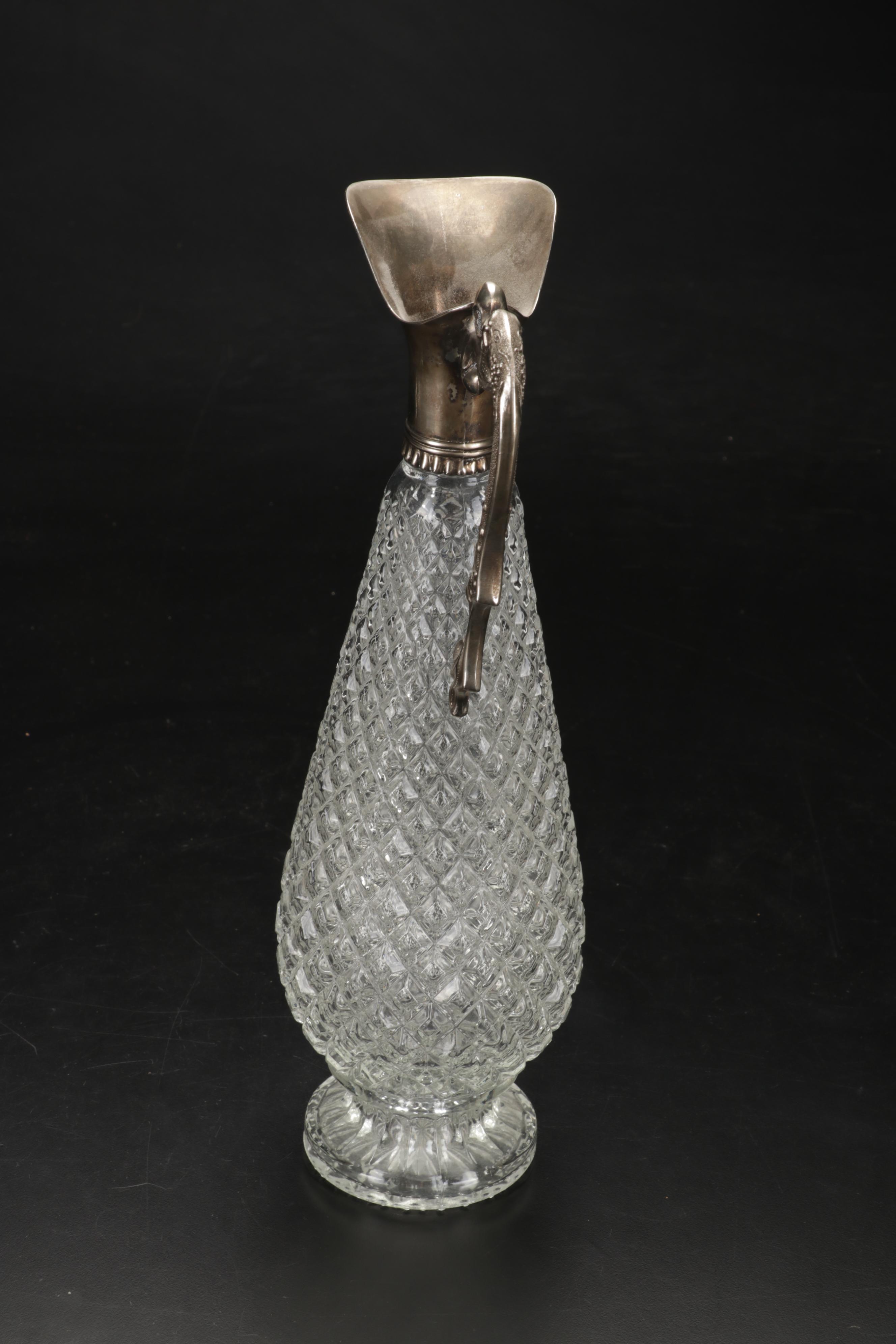 Oneida "Mozart" Flatware with Glass Stemware and Decanter