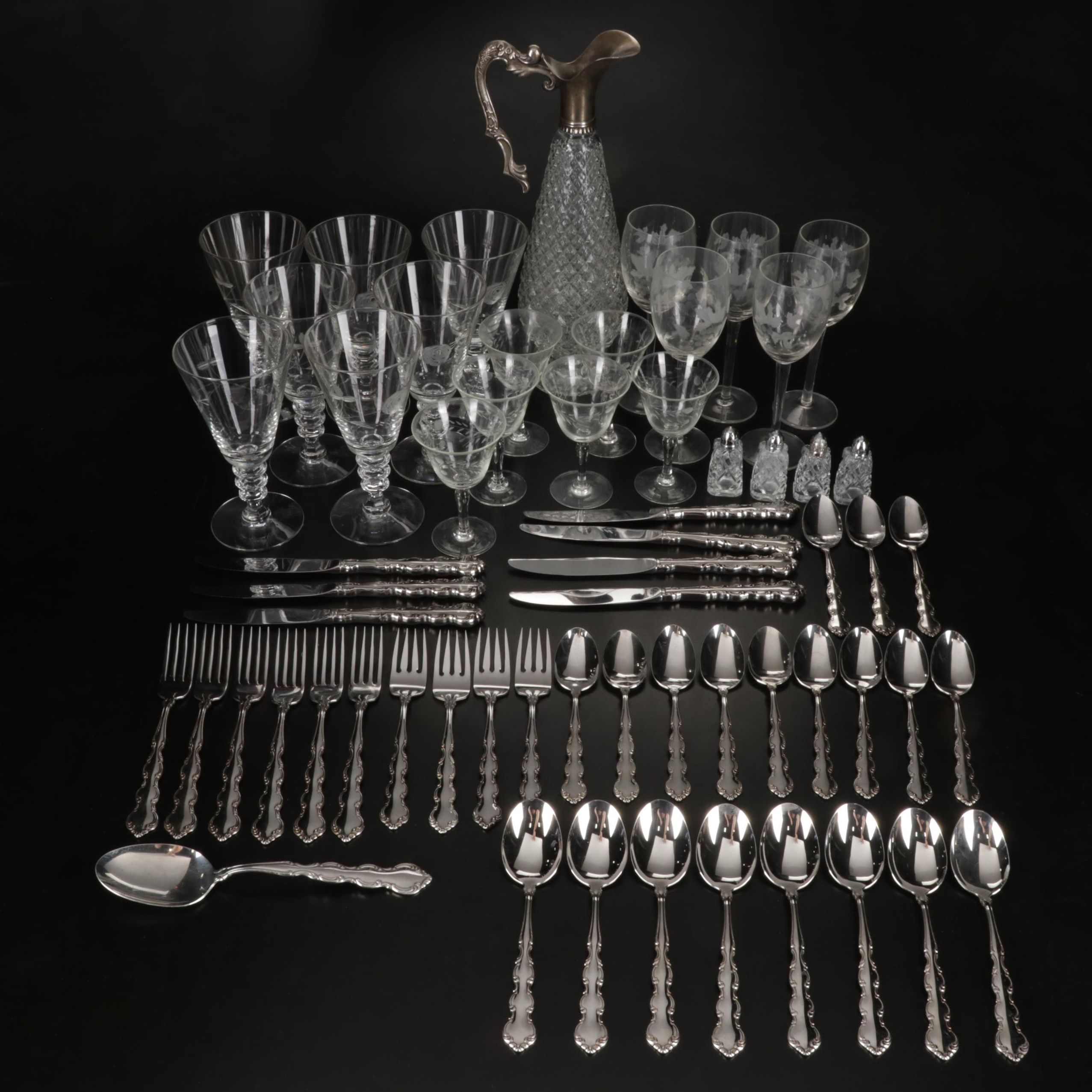 Oneida "Mozart" Flatware with Glass Stemware and Decanter