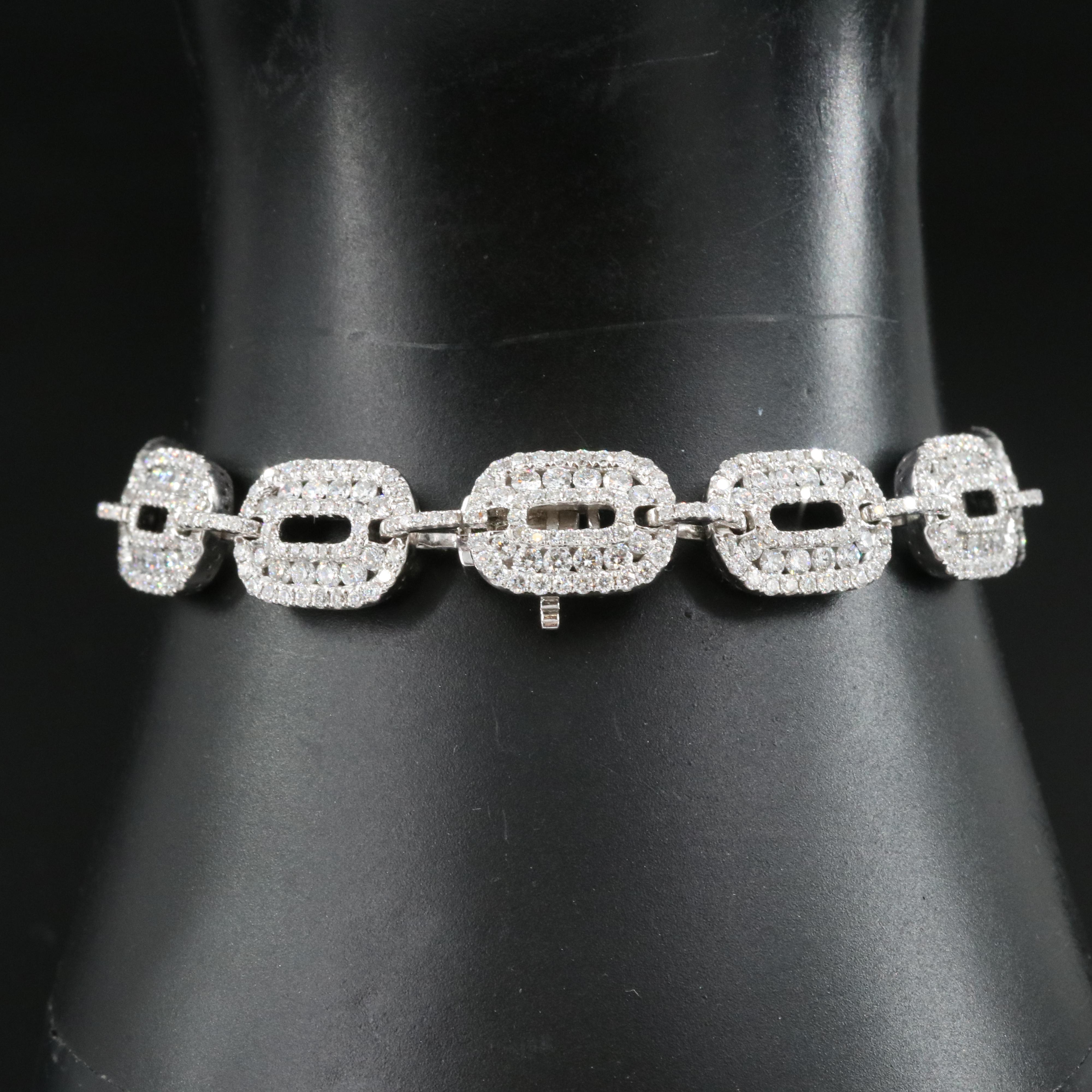 Gregg Ruth 18K 6.00 CTW Diamond Rectangle Link Bracelet