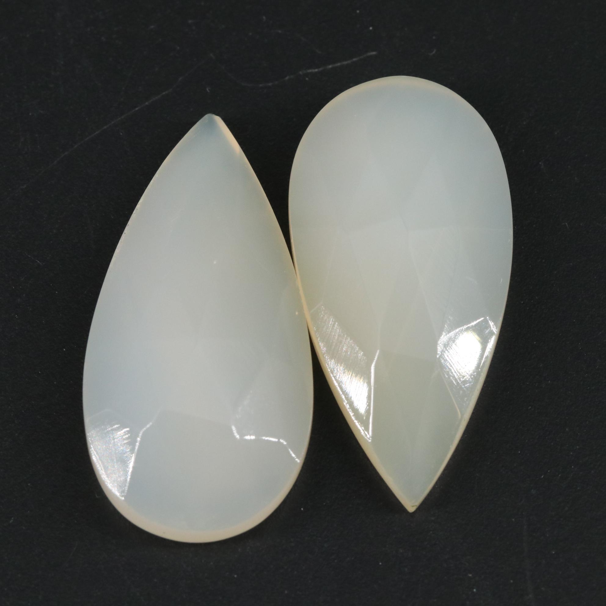 Loose 38.90 CTW Chalcedony