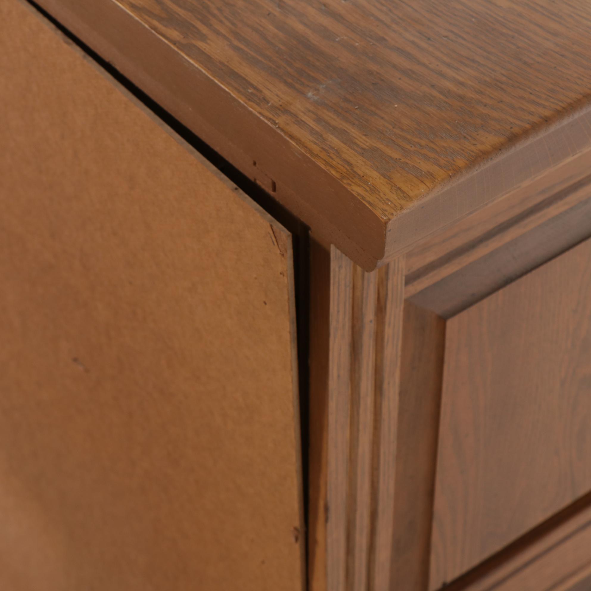 Cherokee "Royal Charter" Chestnut and Oak Sideboard and Hutch, Late 20th Century