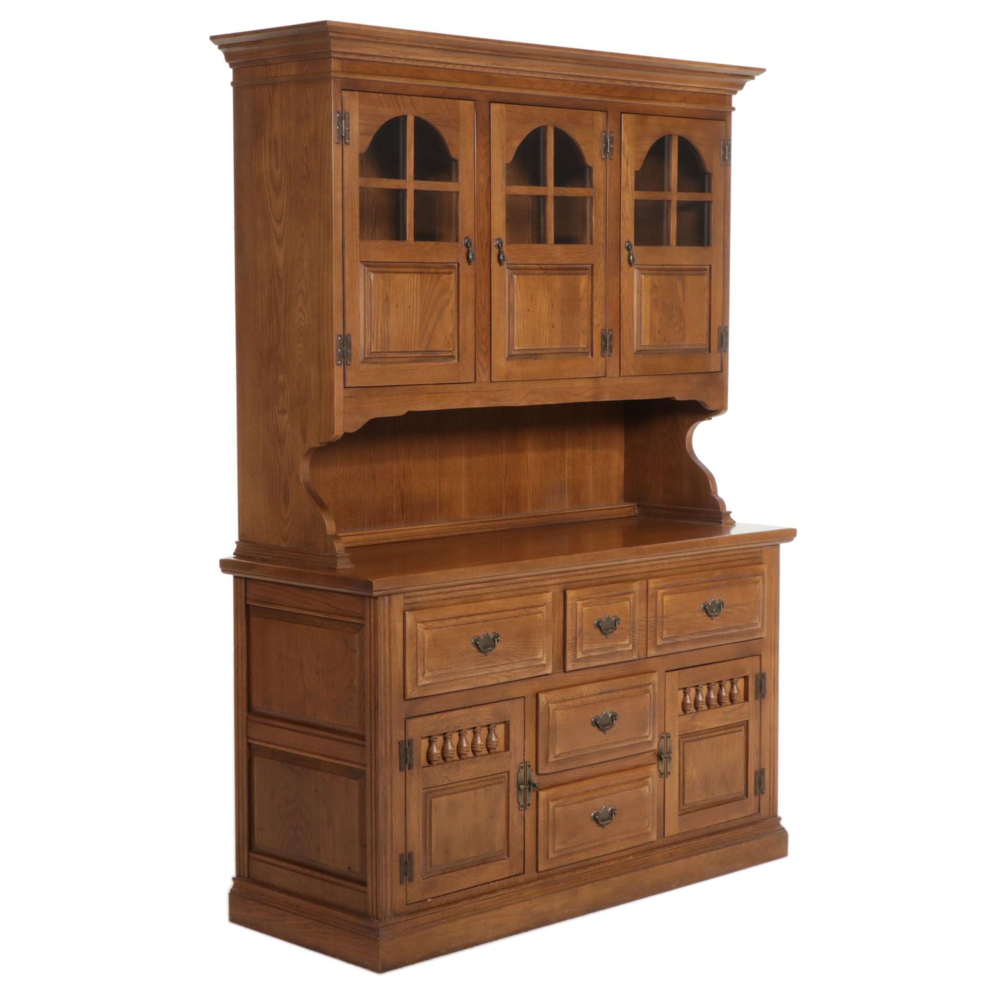 Cherokee "Royal Charter" Chestnut and Oak Sideboard and Hutch, Late 20th Century