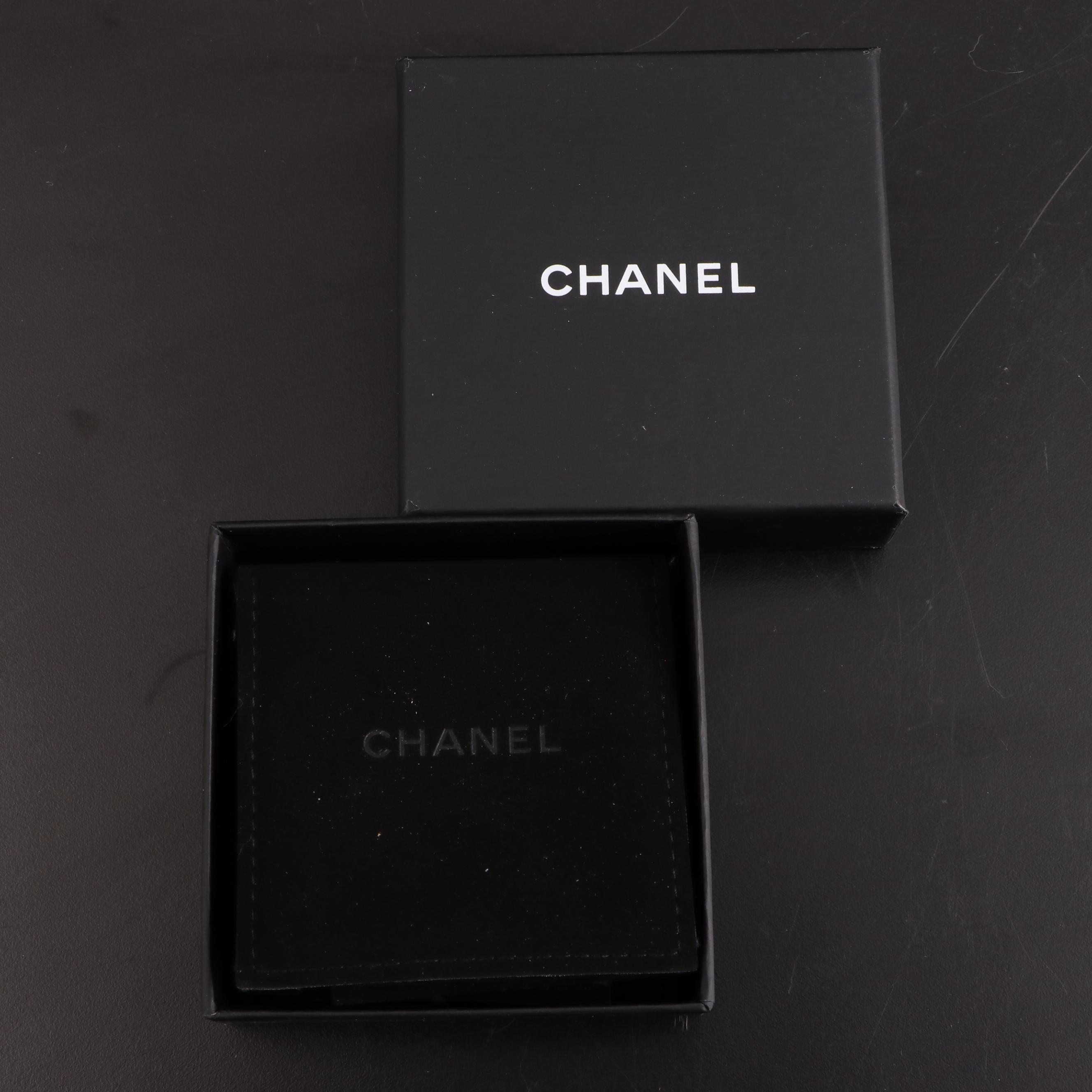 Chanel CC Crystal and Faux Pearl Embellished Star Brooch with Box
