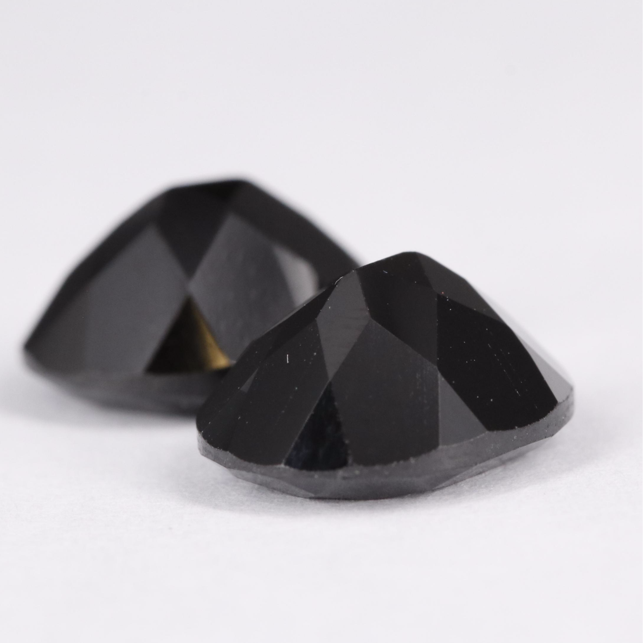 Loose 12.2 CTW Black Spinel