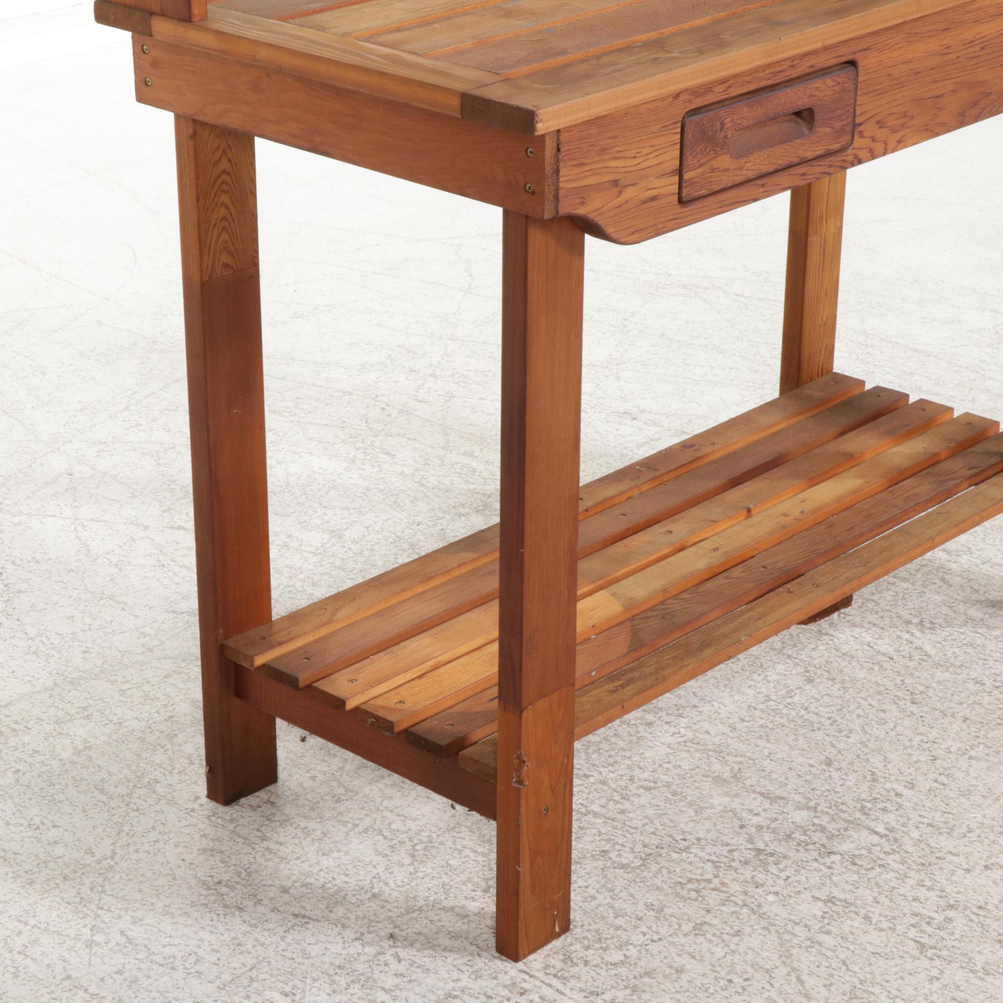 American Woods Inc. Pine Potting Bench
