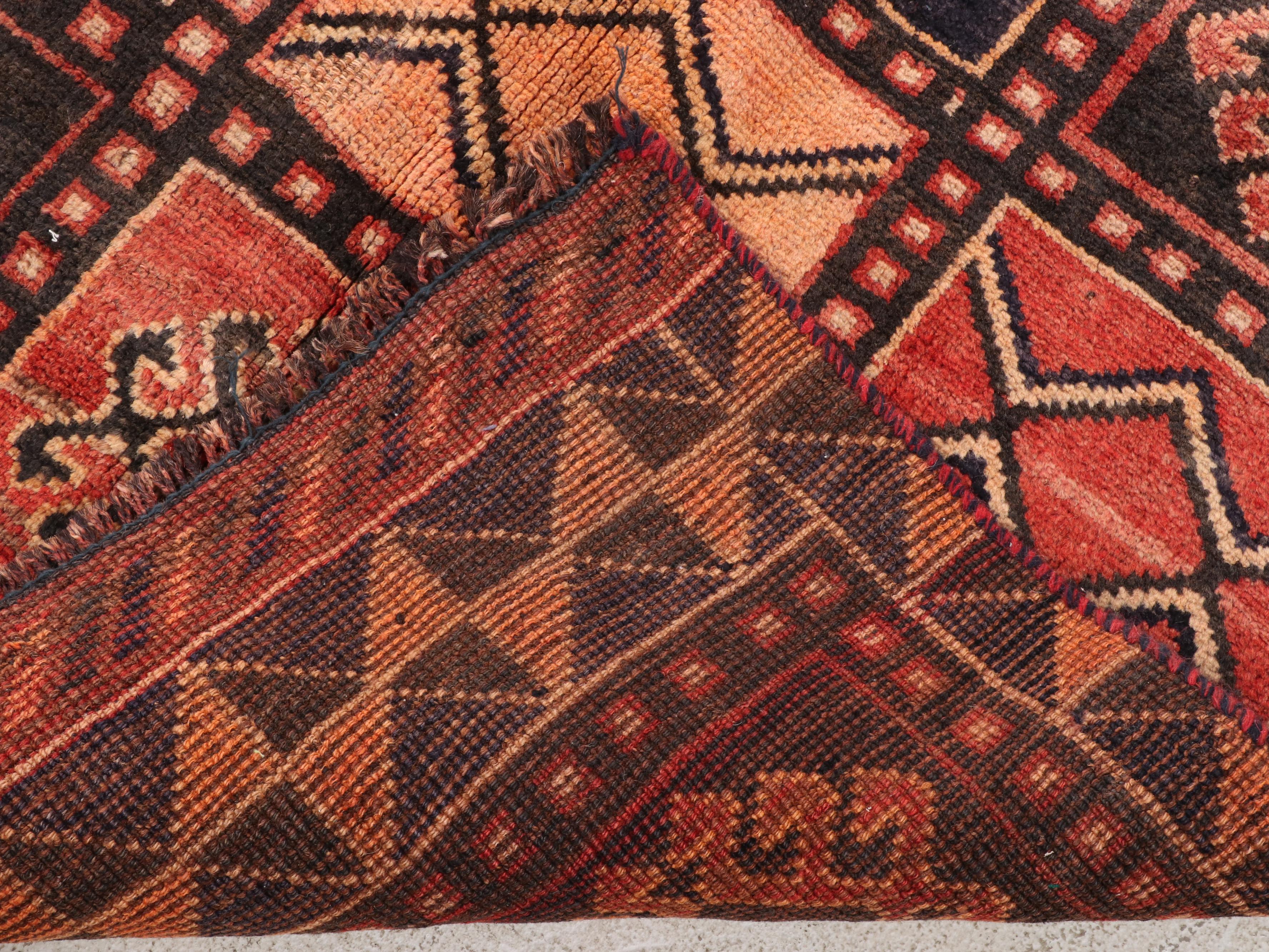 3'5 x 6'5 Hand-Knotted Persian Bakhtiari Area Rug