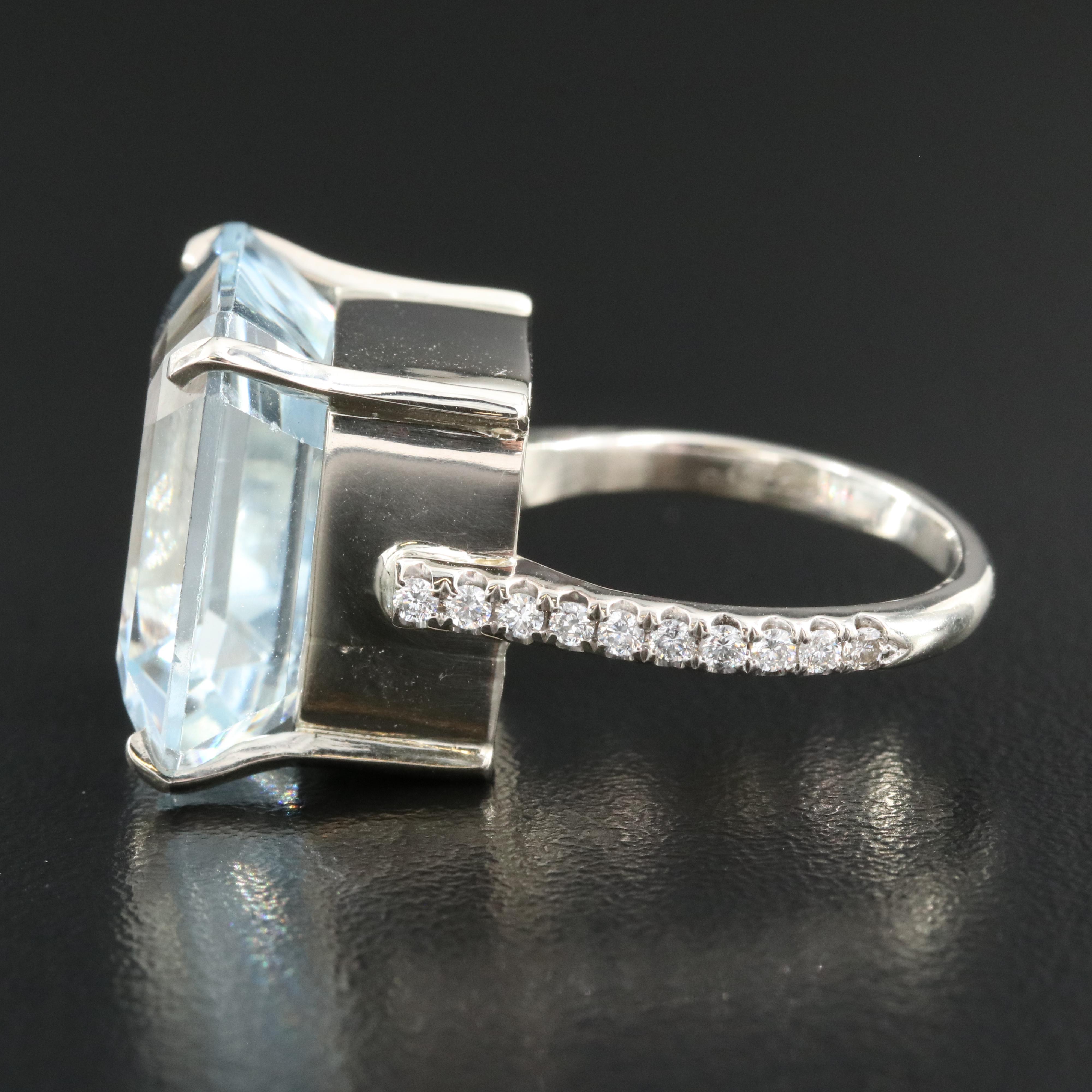 Neil Lane 14K 28.92 CT Aquamarine and Diamond Ring