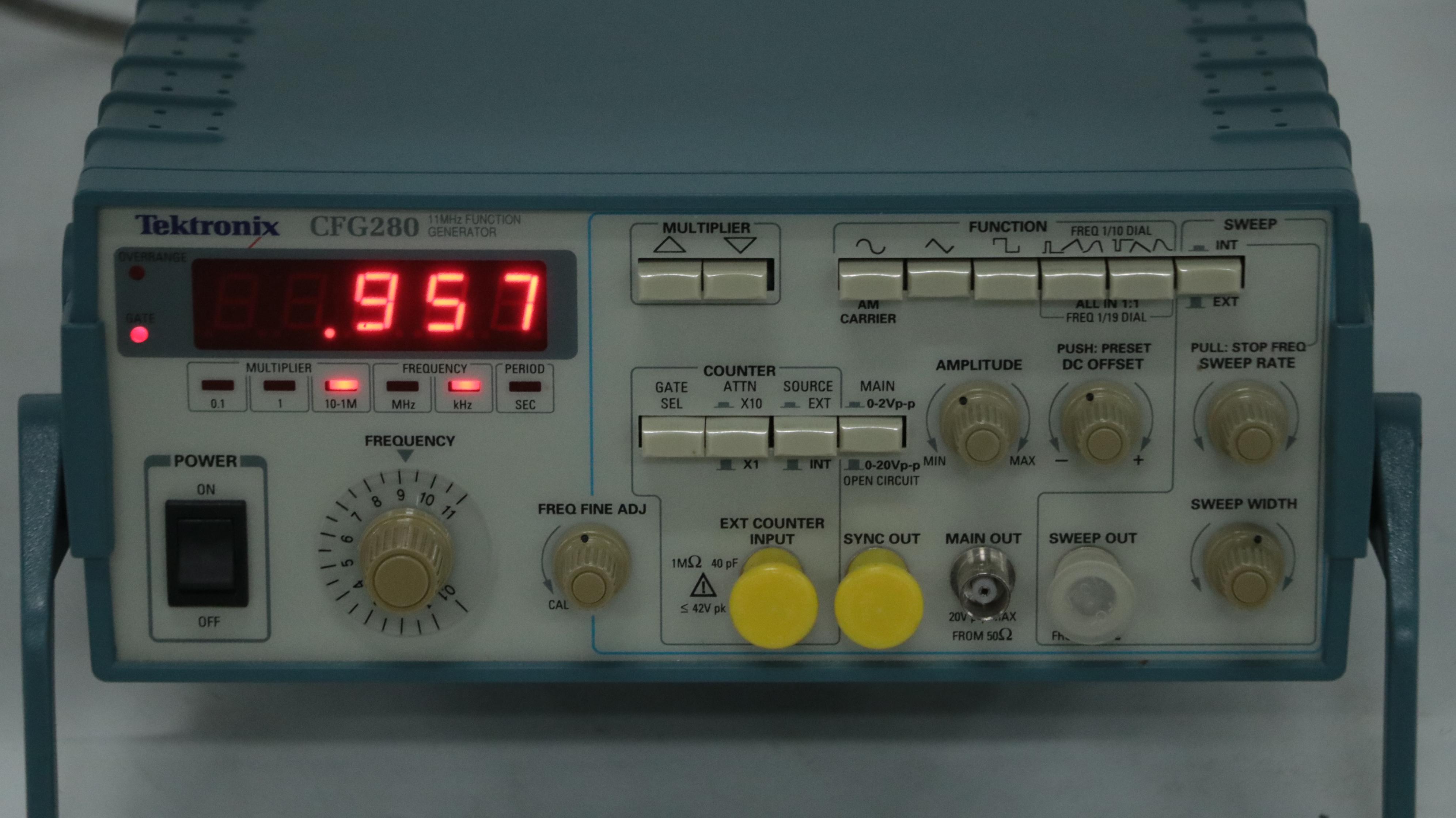 Dovetron MPC-1000T Tempest RTTY Terminal and Tektronix CFG280 Function Generator