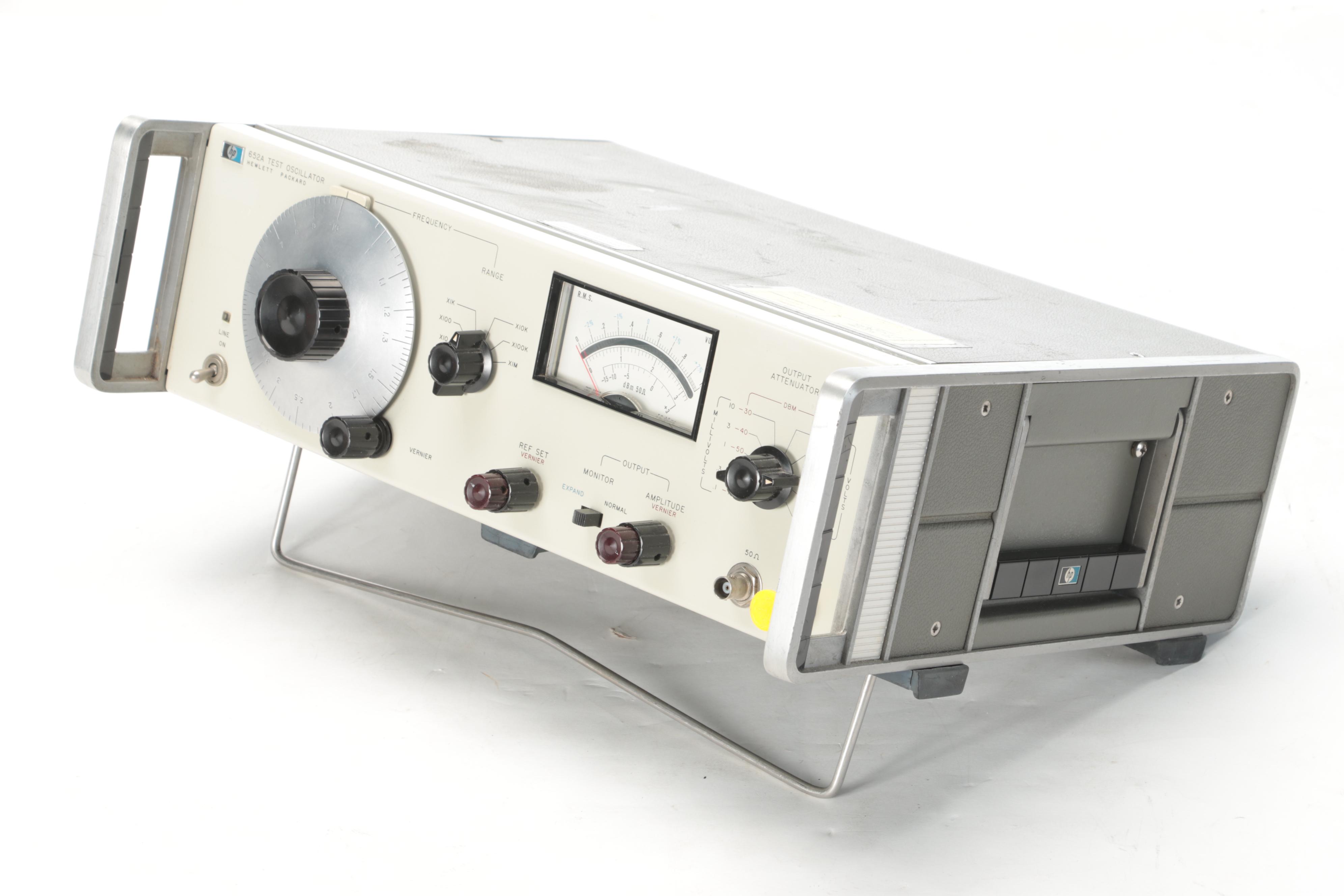 Hewlett-Packard Test Oscillator and Leader Millivoltmeter