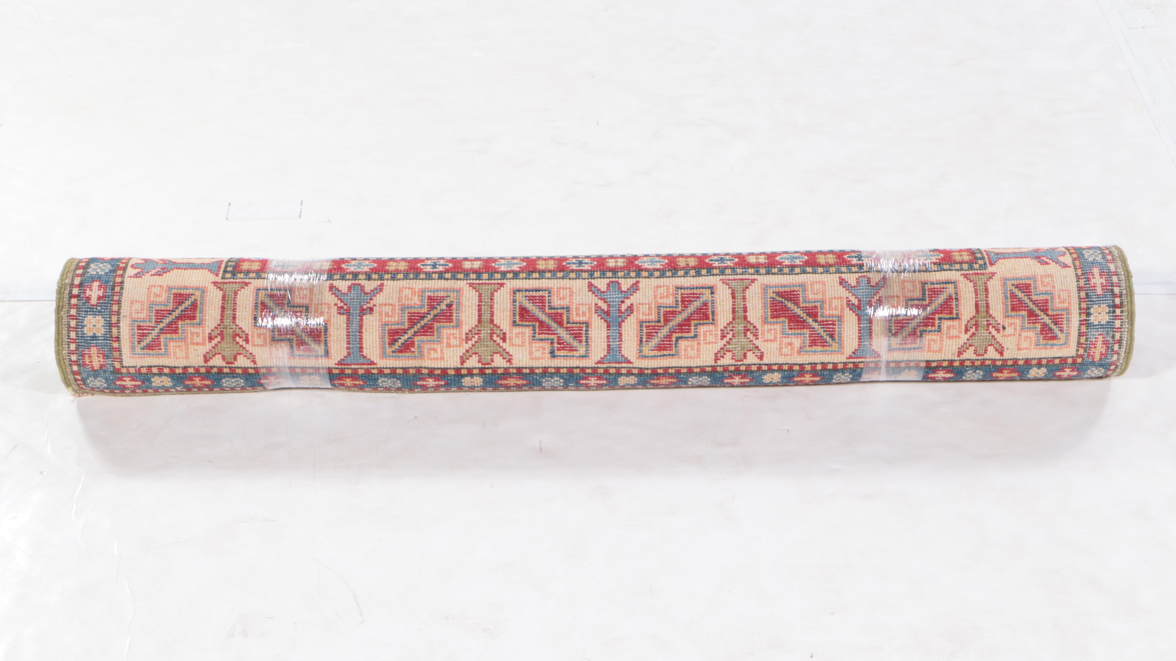 4' x 6' Hand-Knotted Pakistani Kazak-Style Area Rug