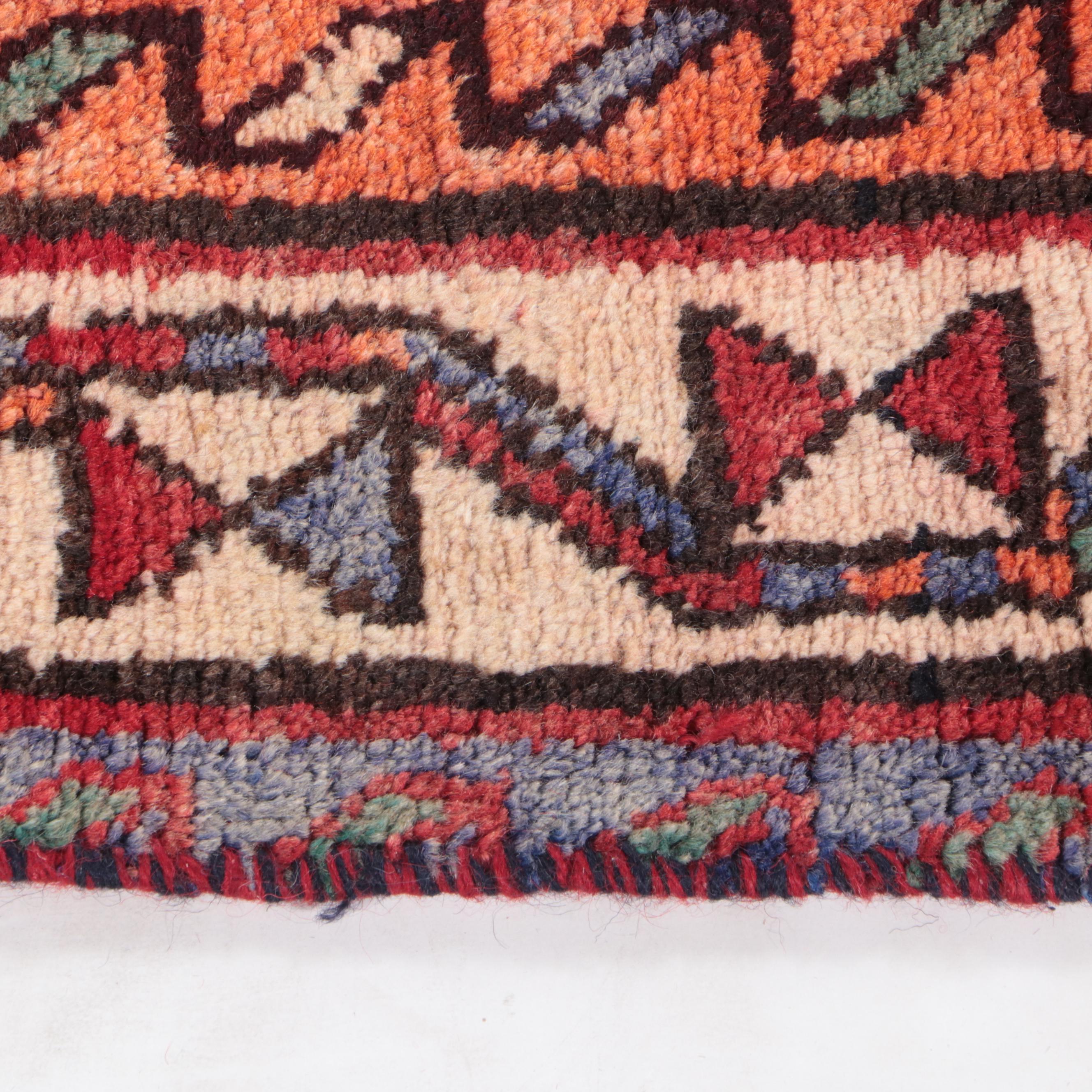 4'1 x 7'4 Hand-Knotted Persian Shiraz Area Rug