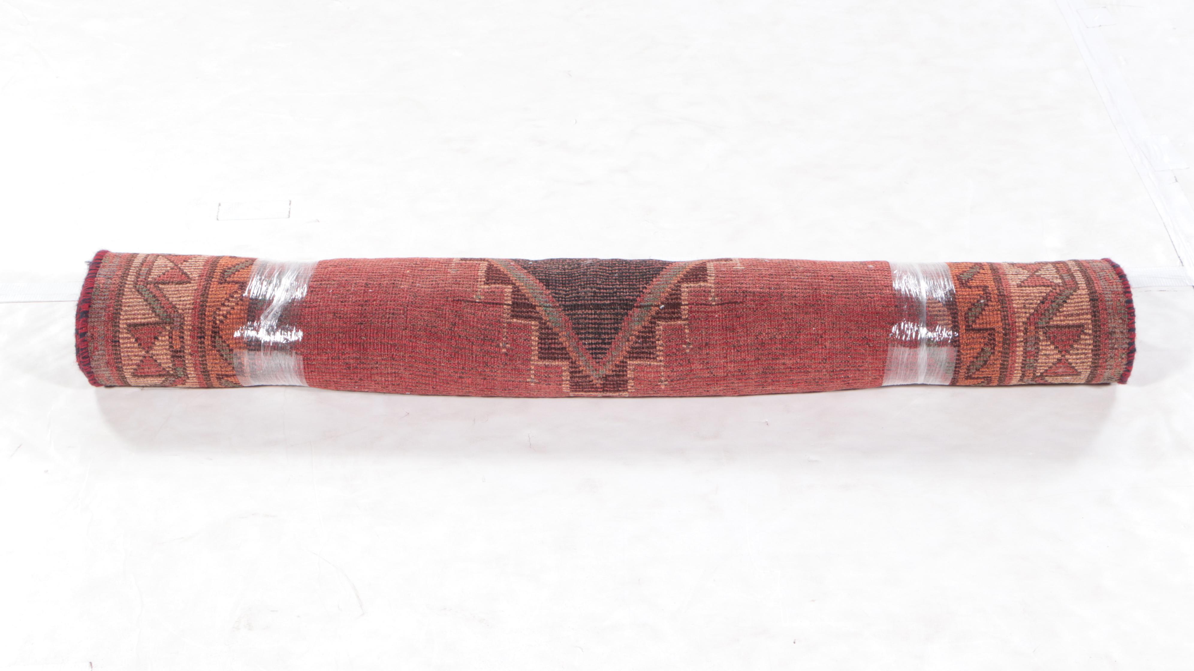 4'1 x 7'4 Hand-Knotted Persian Shiraz Area Rug