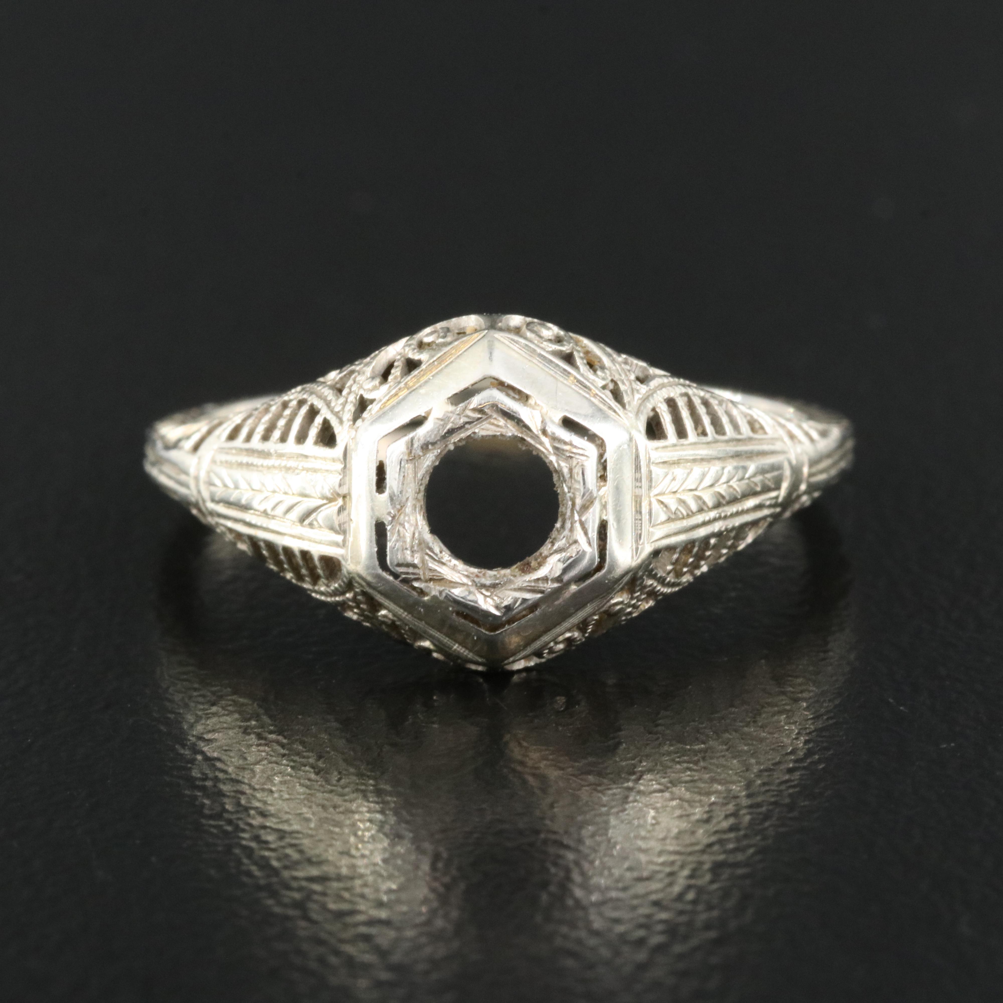 Art Deco 18K Ring Mount