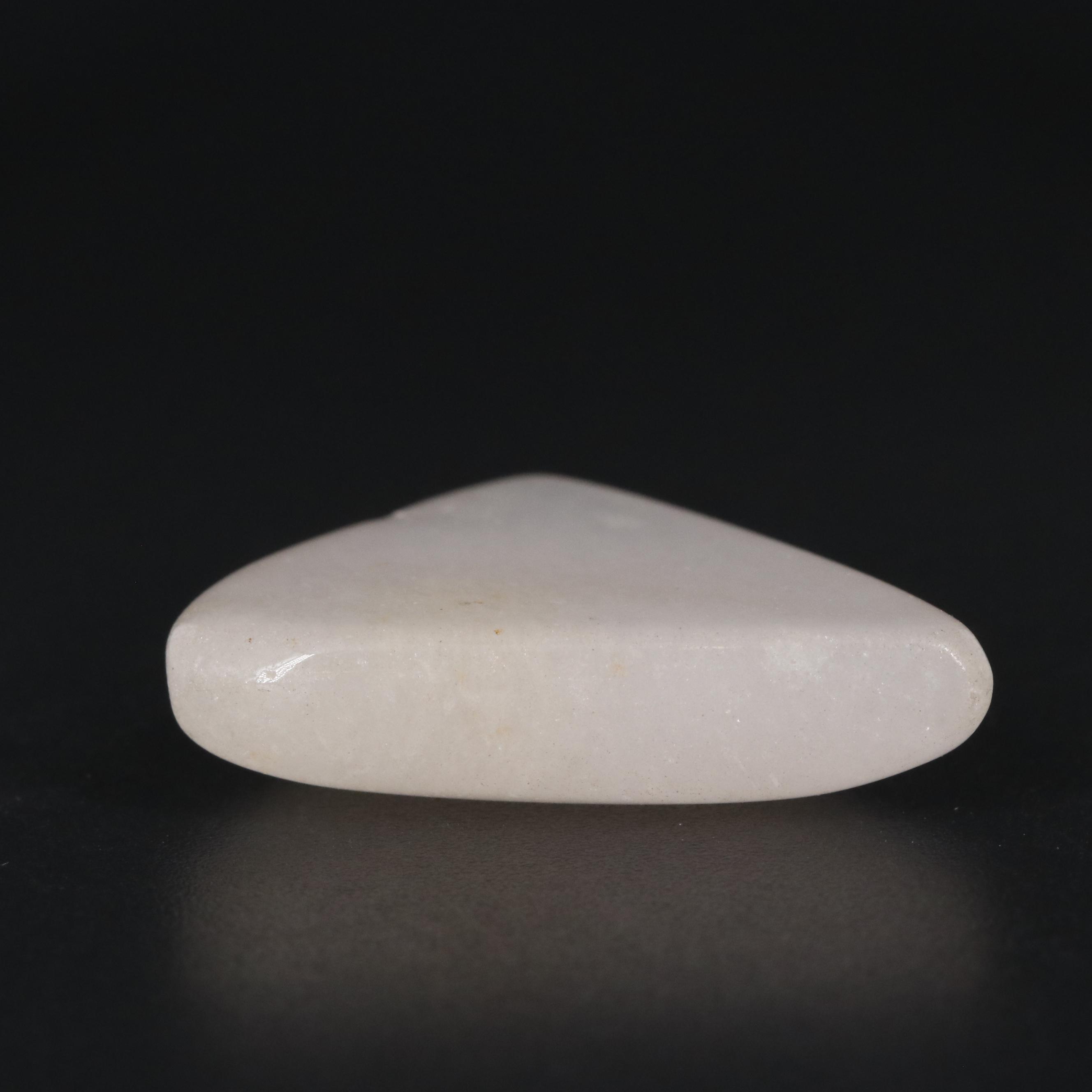 Loose 36.48 CT Agate