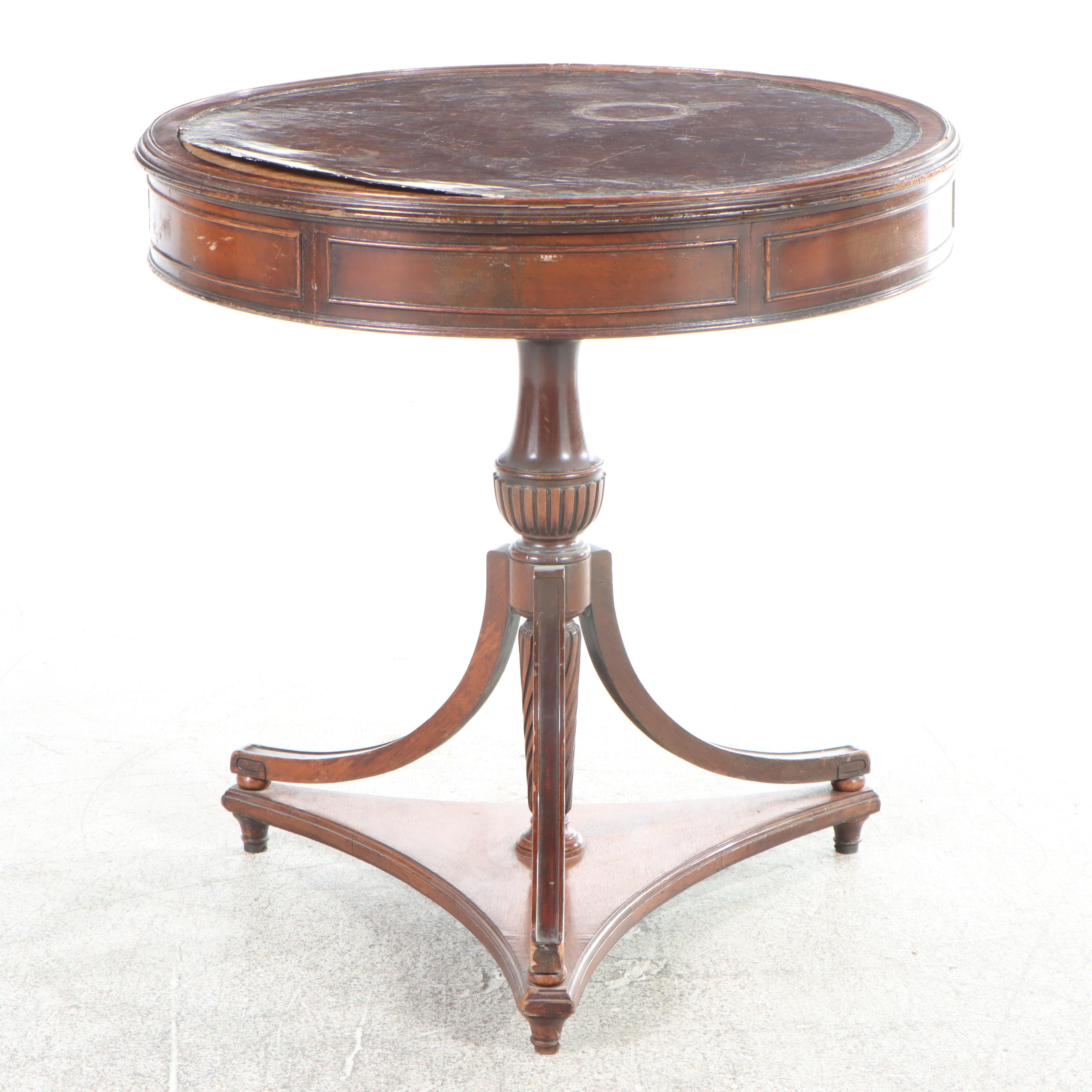 Federal Style Mahogany Circular Center Table
