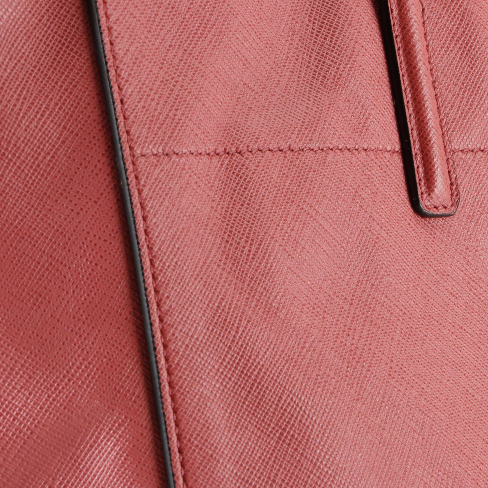 Prada Shopping Medium Tote in Saffiano Leather