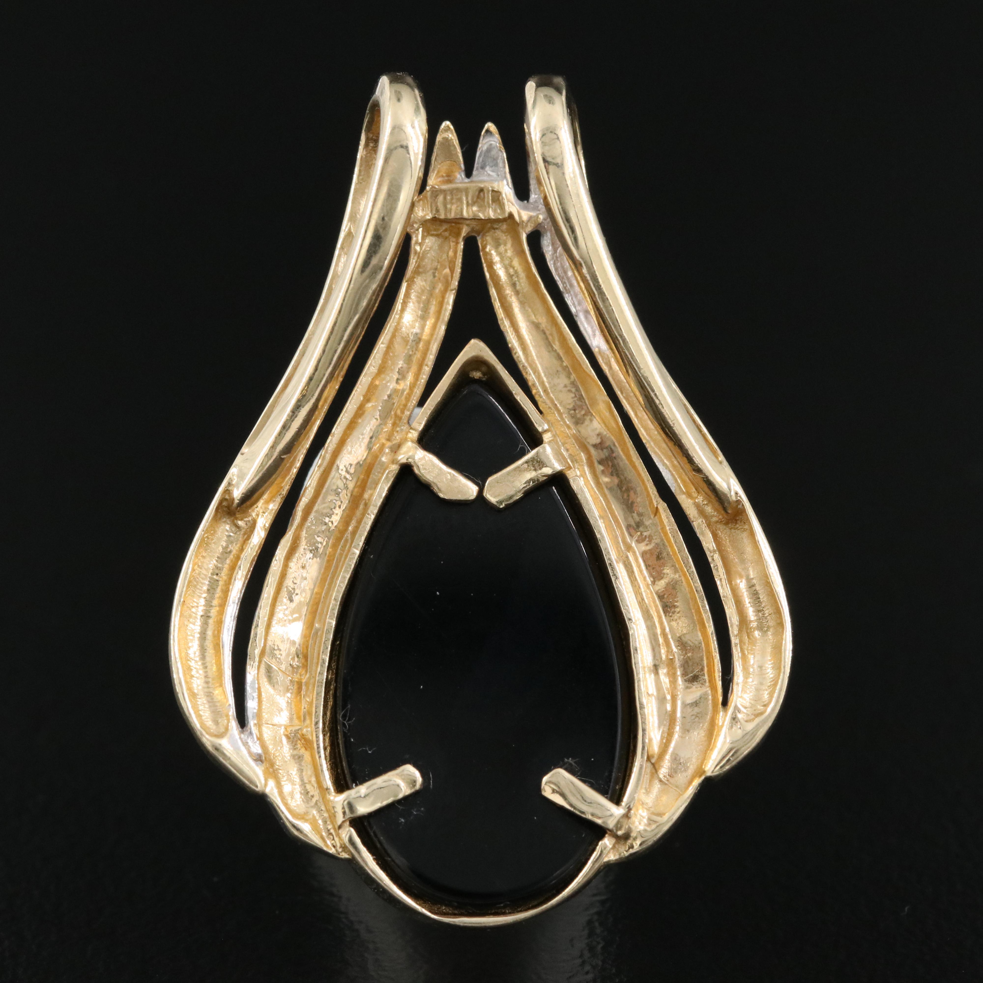 14K Black Onyx Pendant