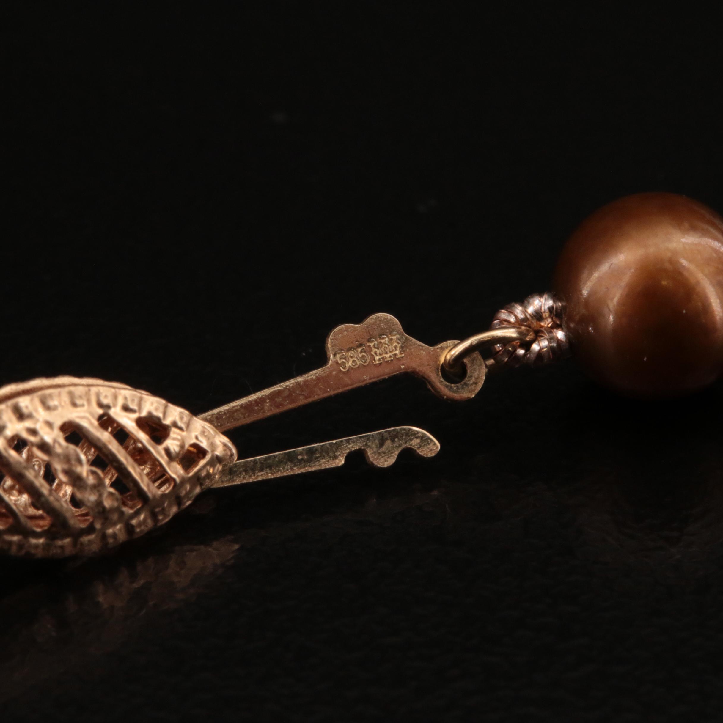 Pearl Necklace with 14K Clasp