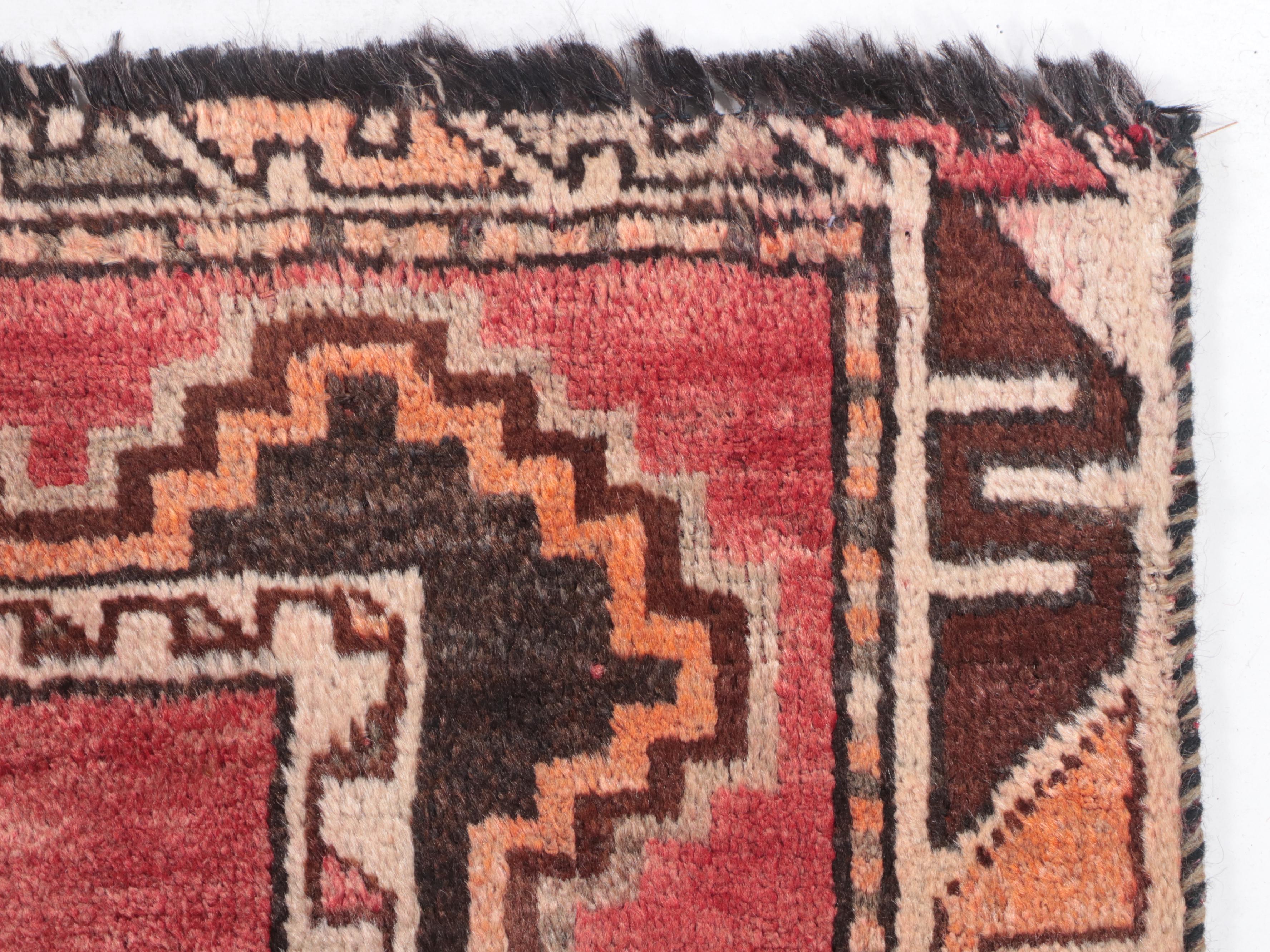 4'8 x 9'6 Hand-Knotted Caucasian Borchaly Area Rug