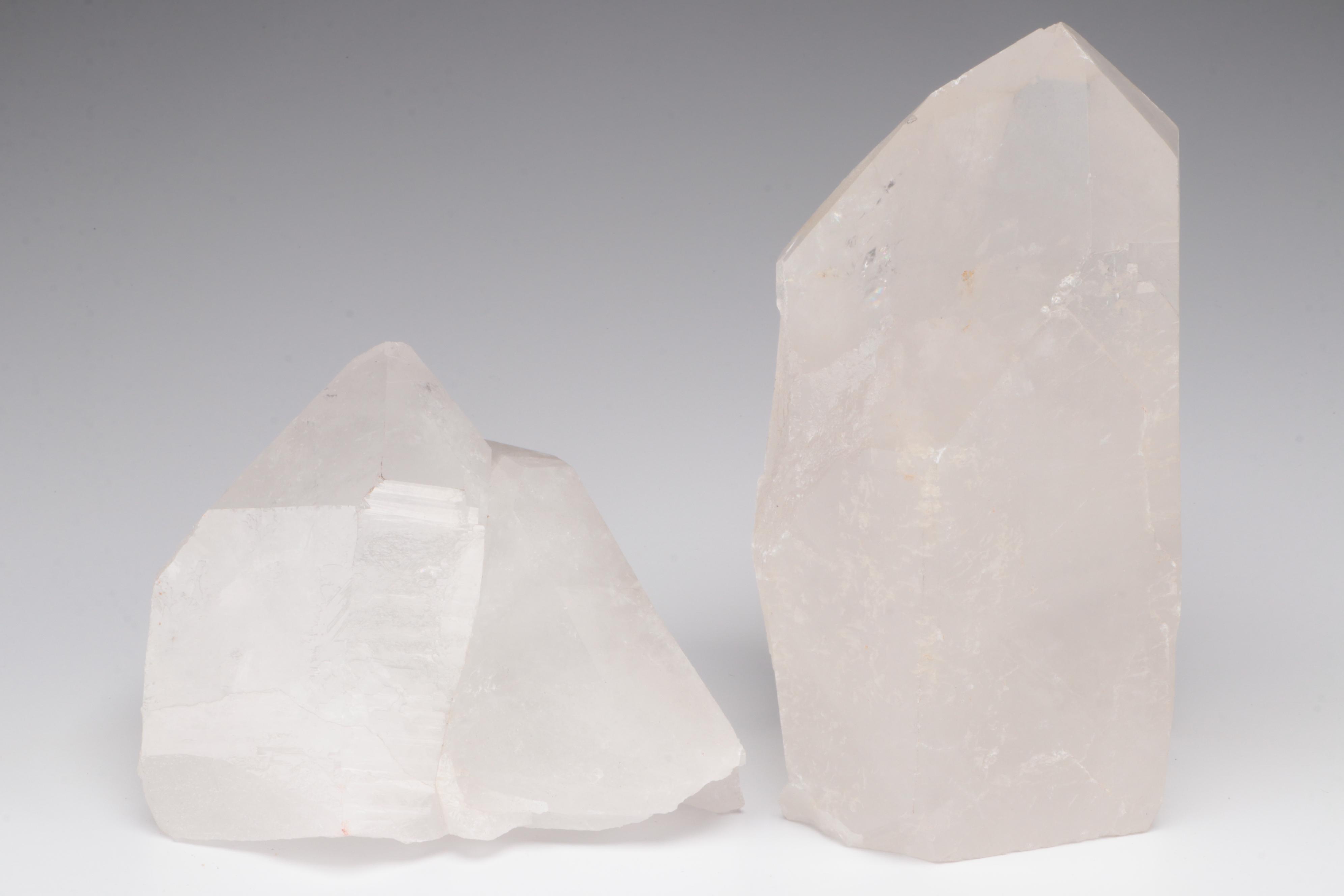 Agate Geode Specimen with Quartz Points and Clusters