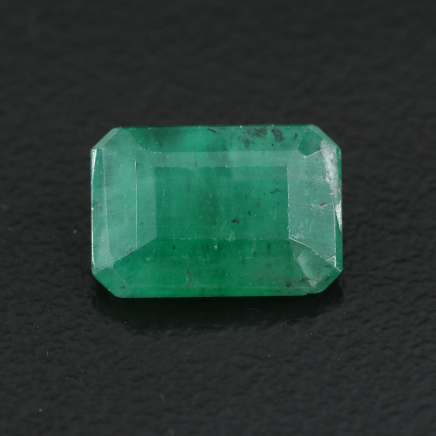 Loose 2.60 CT Emerald