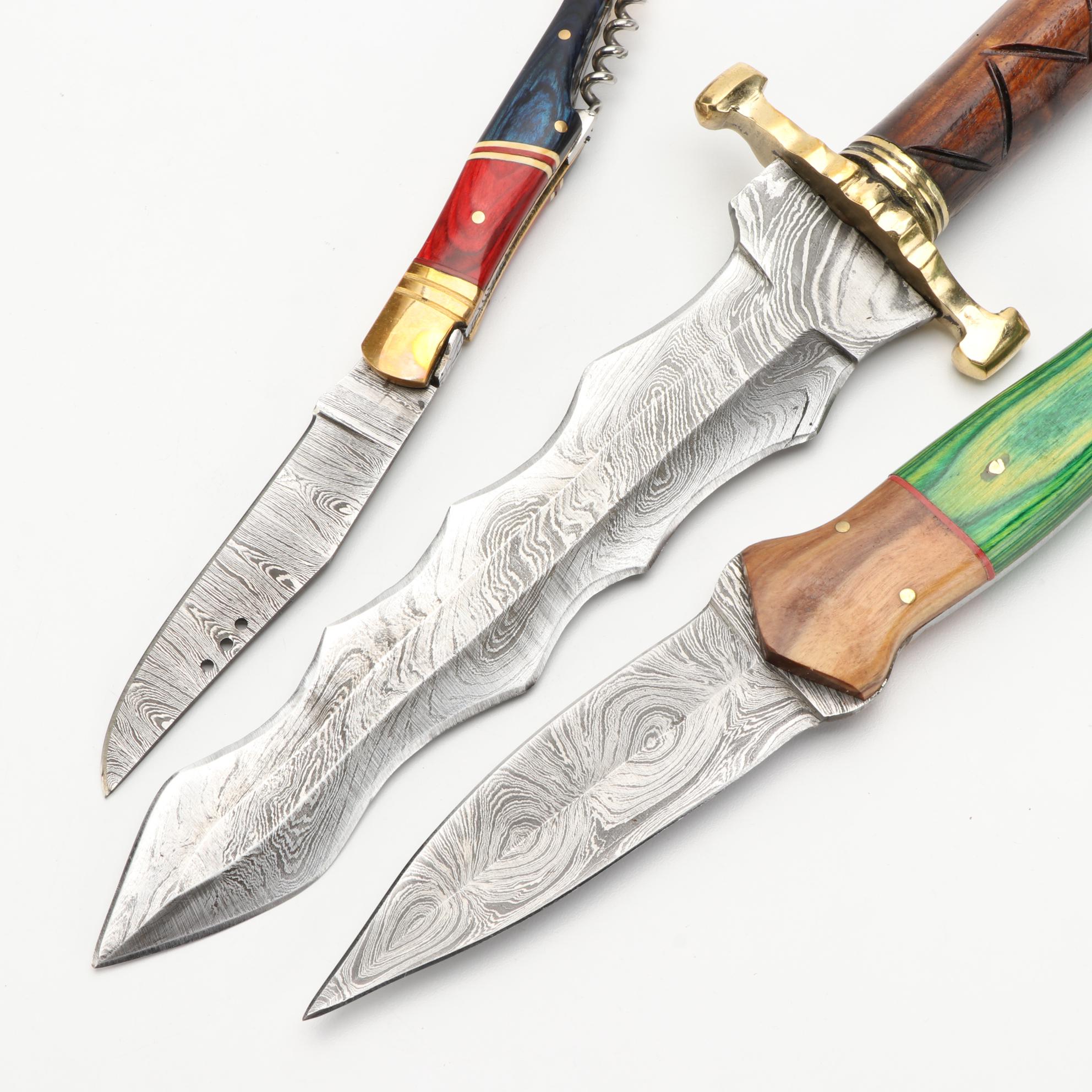 Handcrafted Damascus Steel and Wooden Handled Fixed Blade Knives with Scabbards