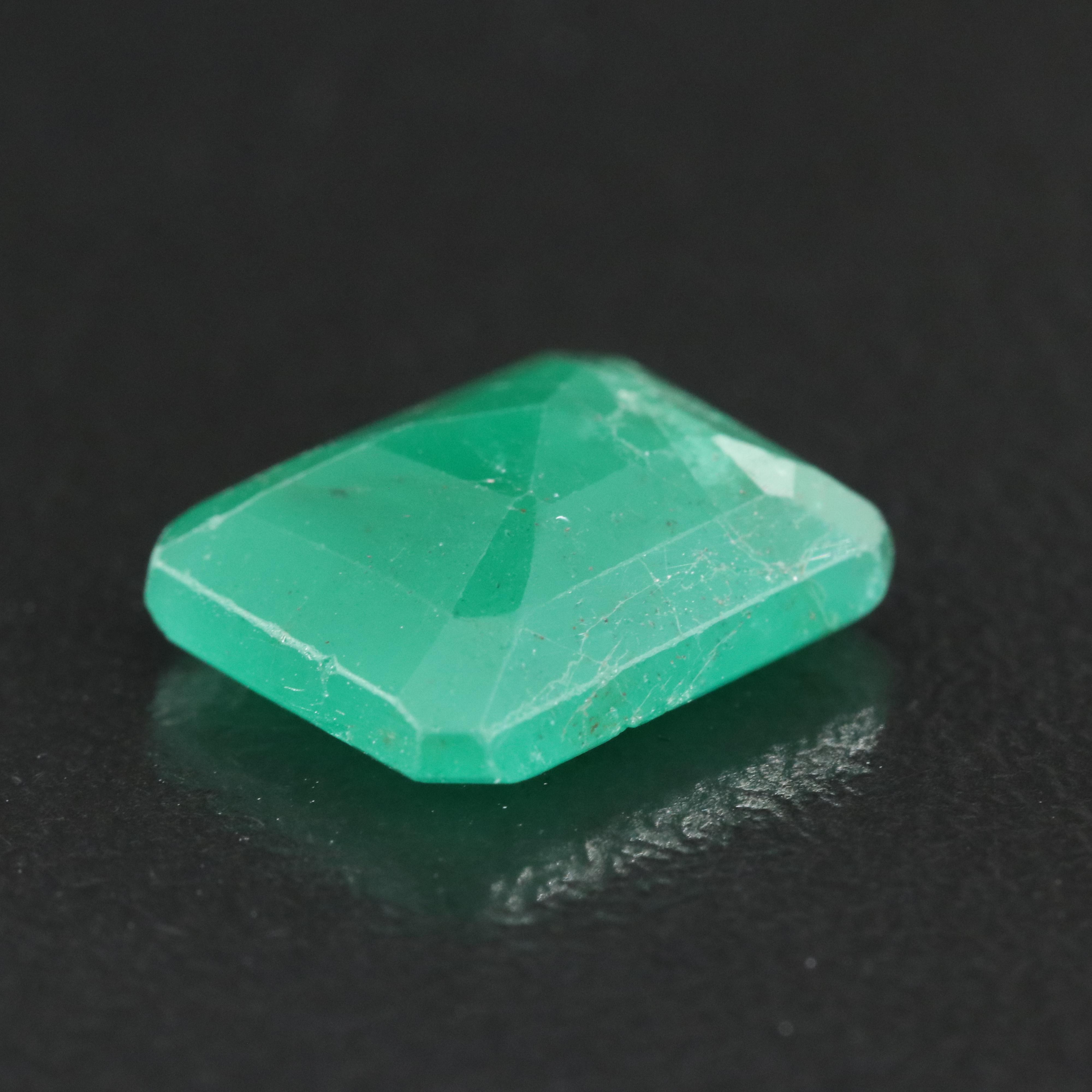 Loose 3.38 CT Emerald