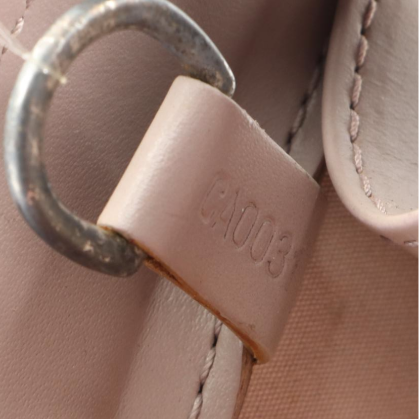 Louis Vuitton Croisette Tote Bag in Lilac Epi Leather