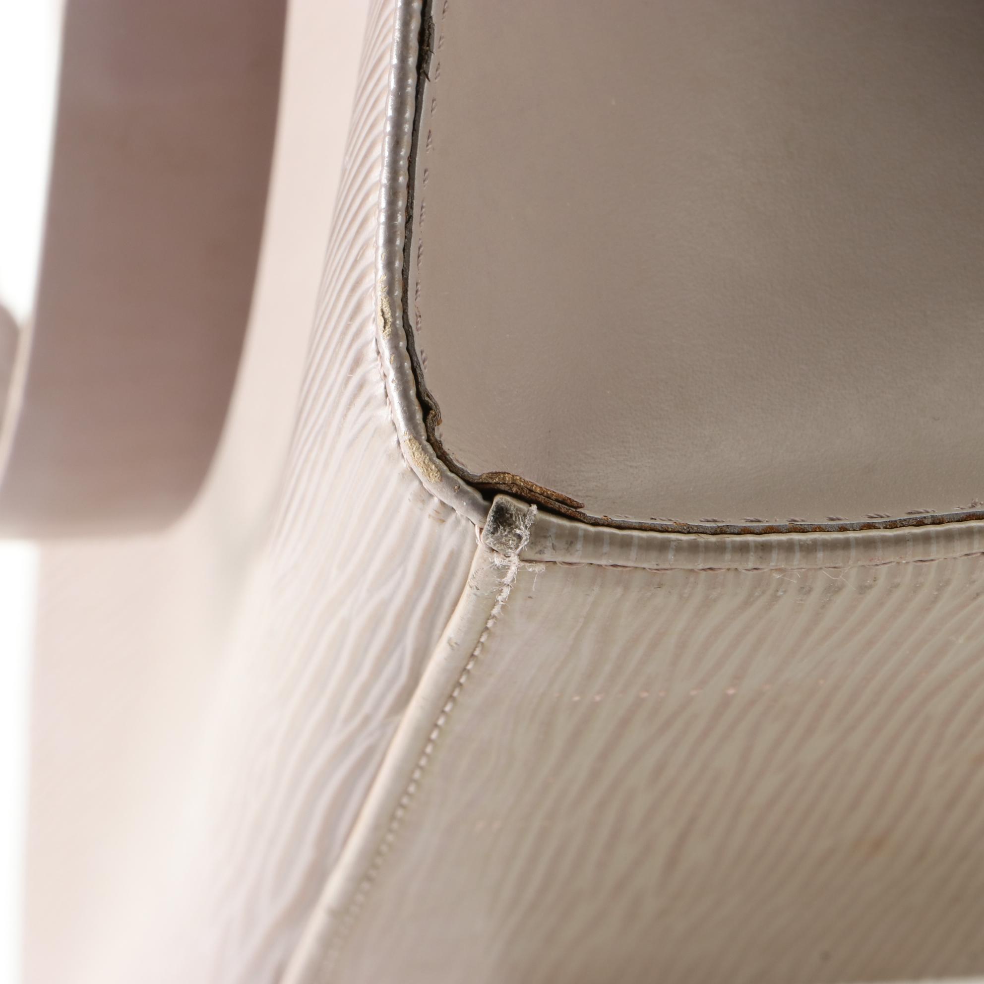 Louis Vuitton Croisette Tote Bag in Lilac Epi Leather