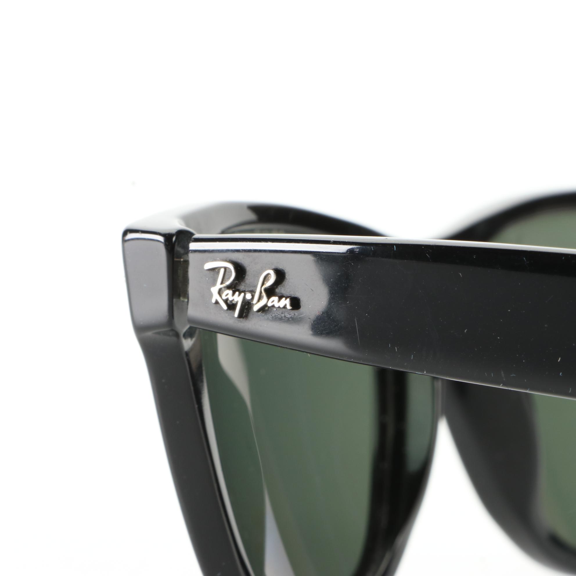 Ray-Ban RB2113 Original Wayfarer Sunglasses in Black