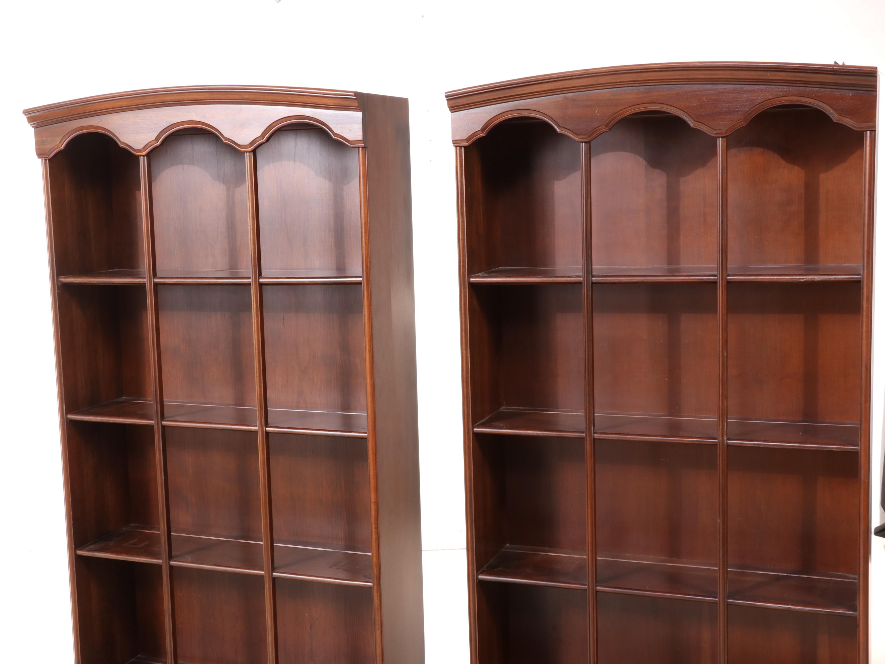 Two Ethan Allen Early American Style Maple Library Bookcases, Late 20th Century