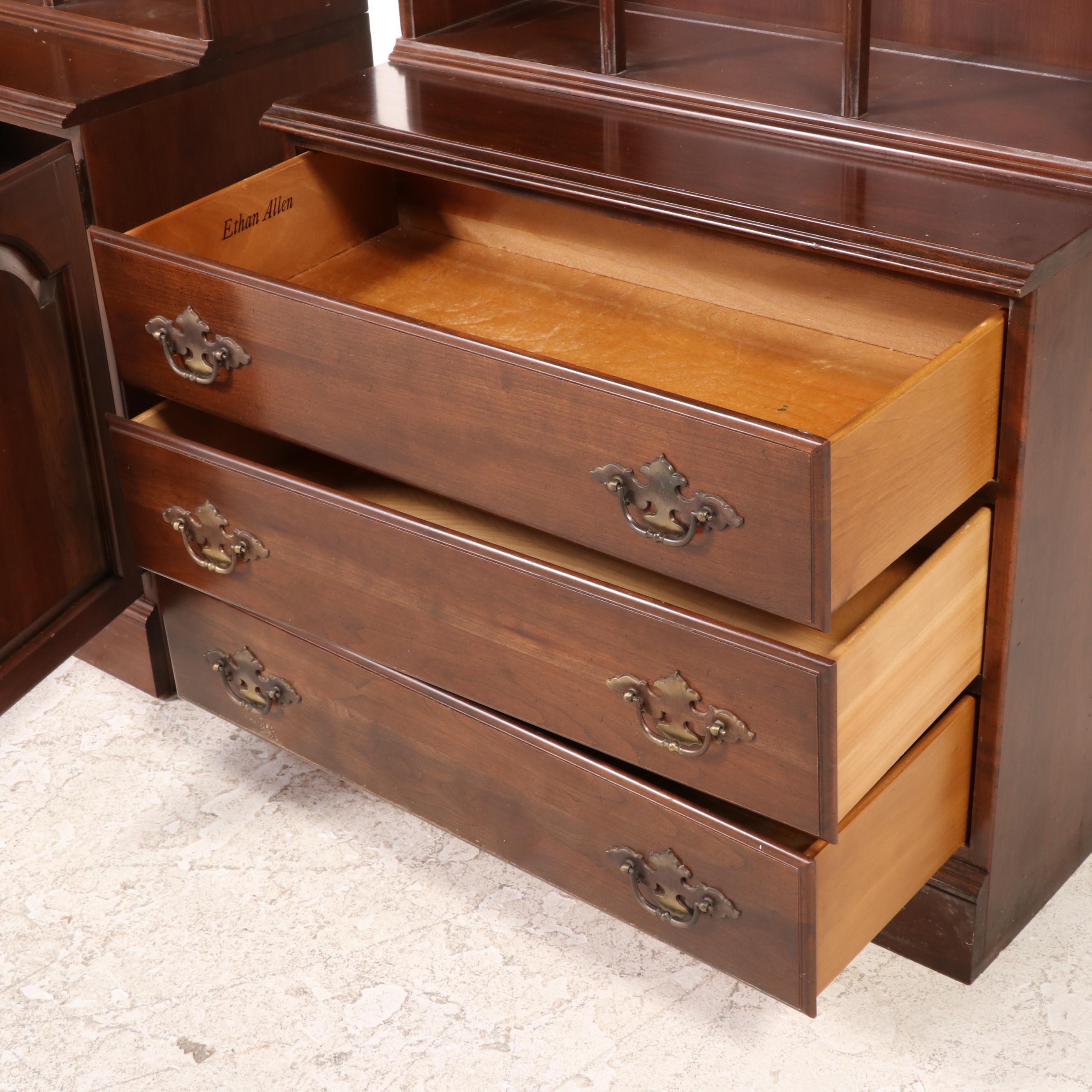 Two Ethan Allen Early American Style Maple Library Bookcases, Late 20th Century
