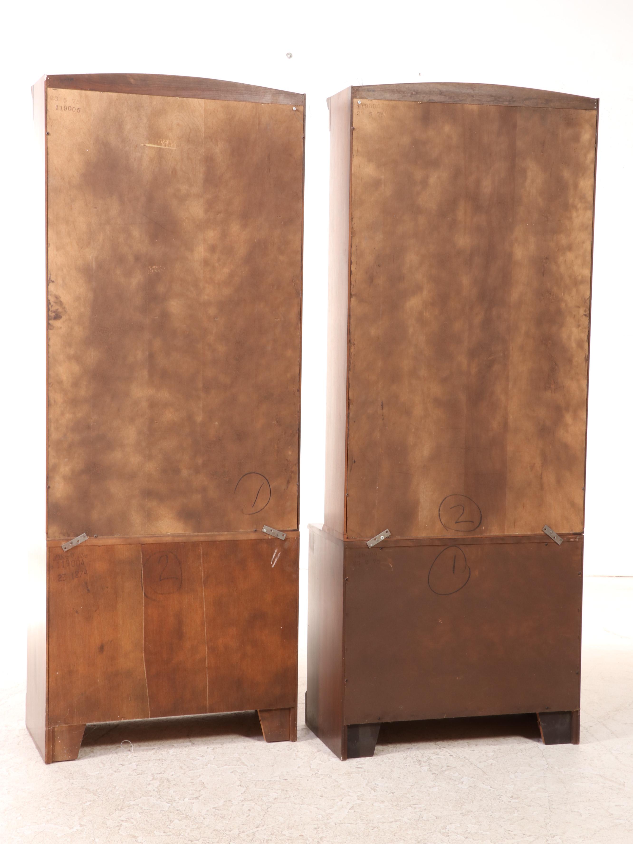 Two Ethan Allen Early American Style Maple Library Bookcases, Late 20th Century