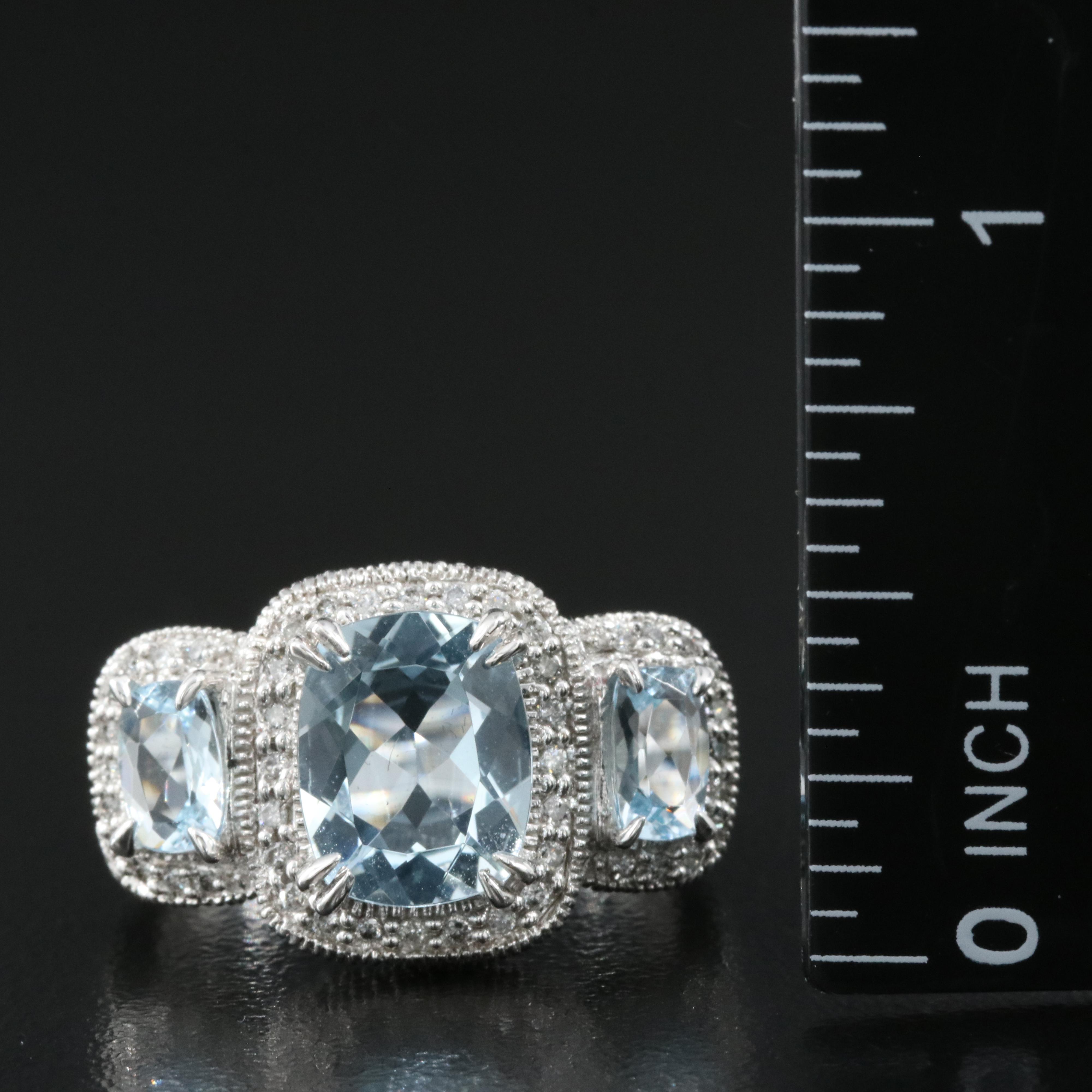 14K Aquamarine and Diamond Ring