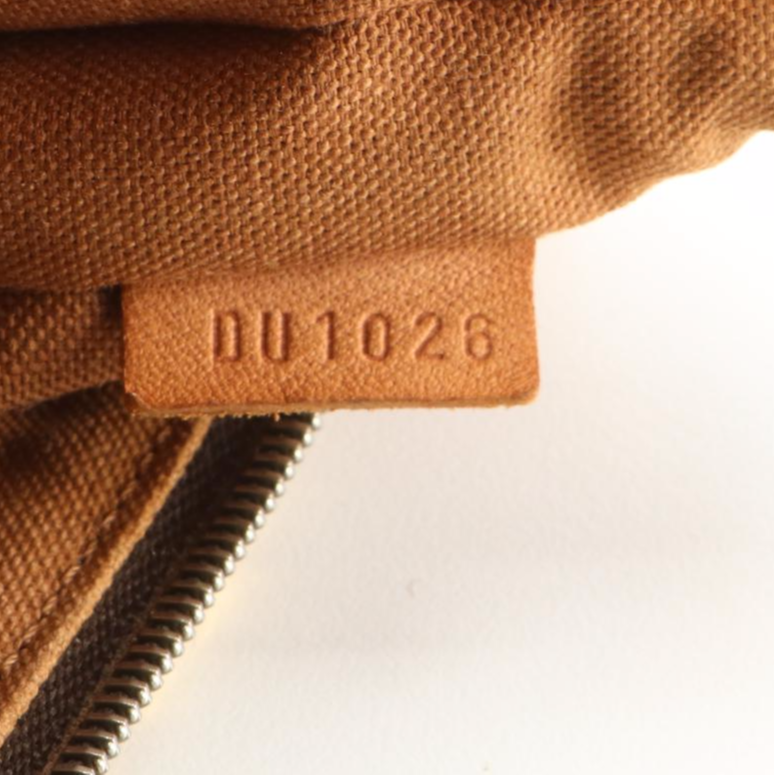 Louis Vuitton Eva Shoulder Bag in Monogram Canvas