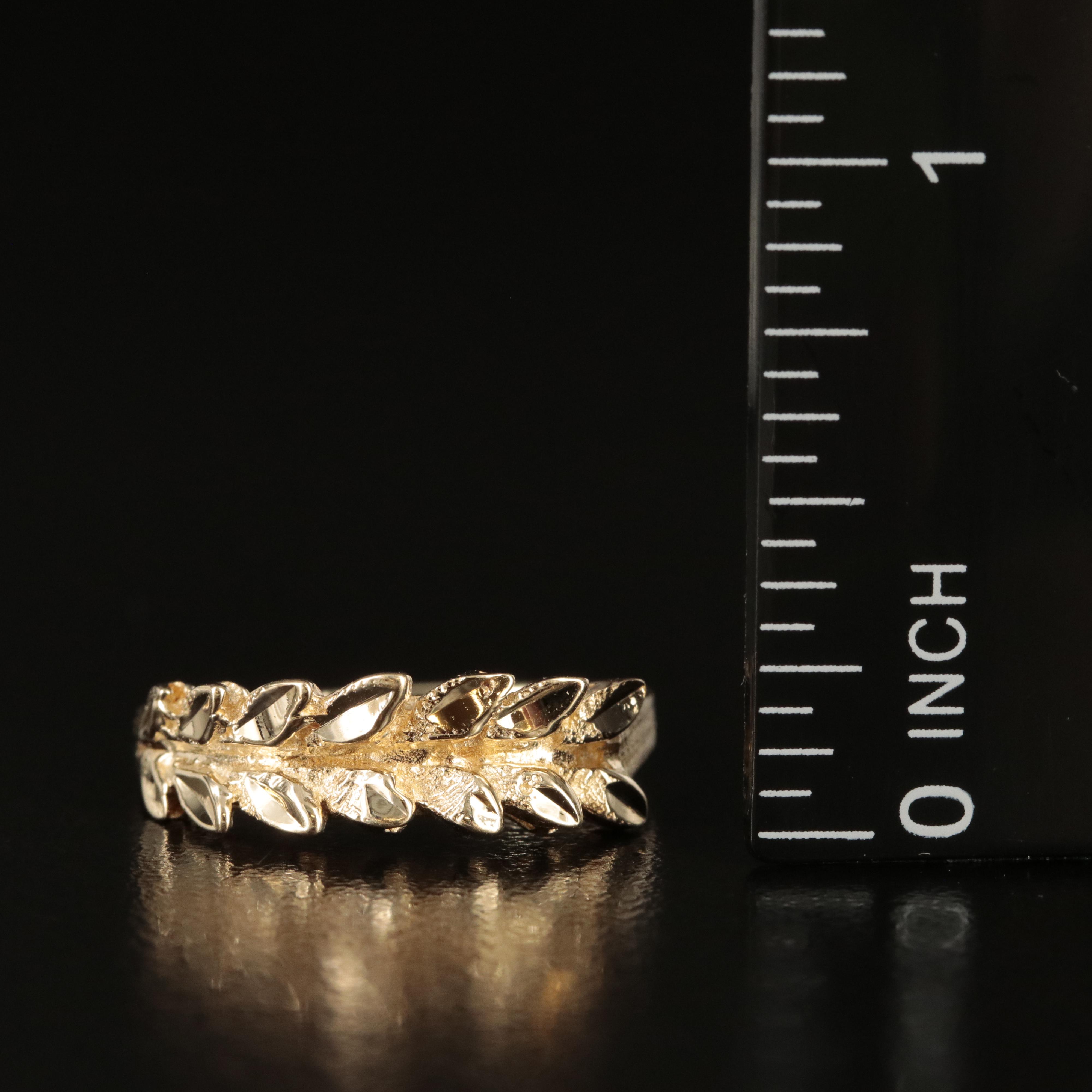 14K Leaf Band
