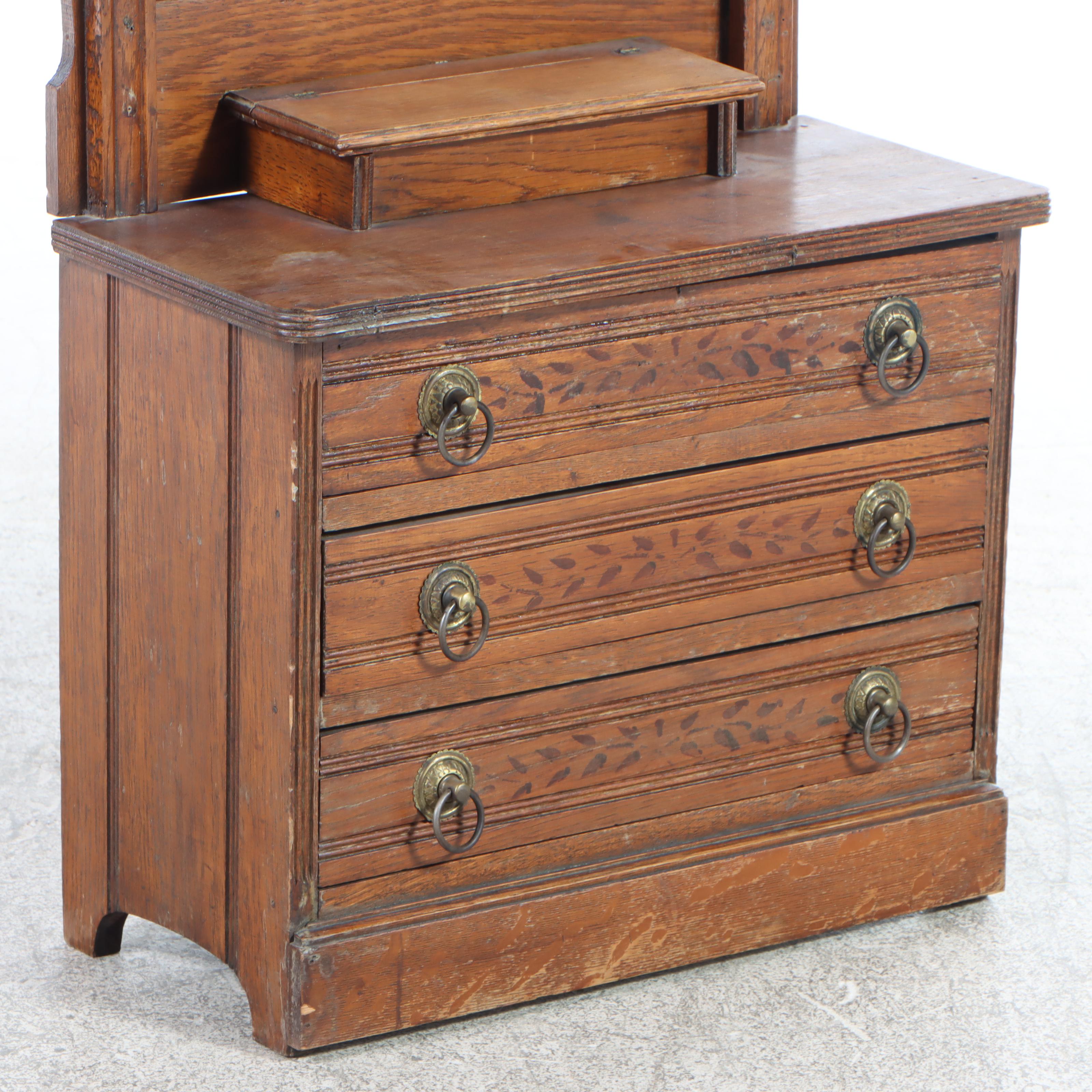 Late Victorian Paint-Decorated Oak Three-Drawer Dresser, circa 1900