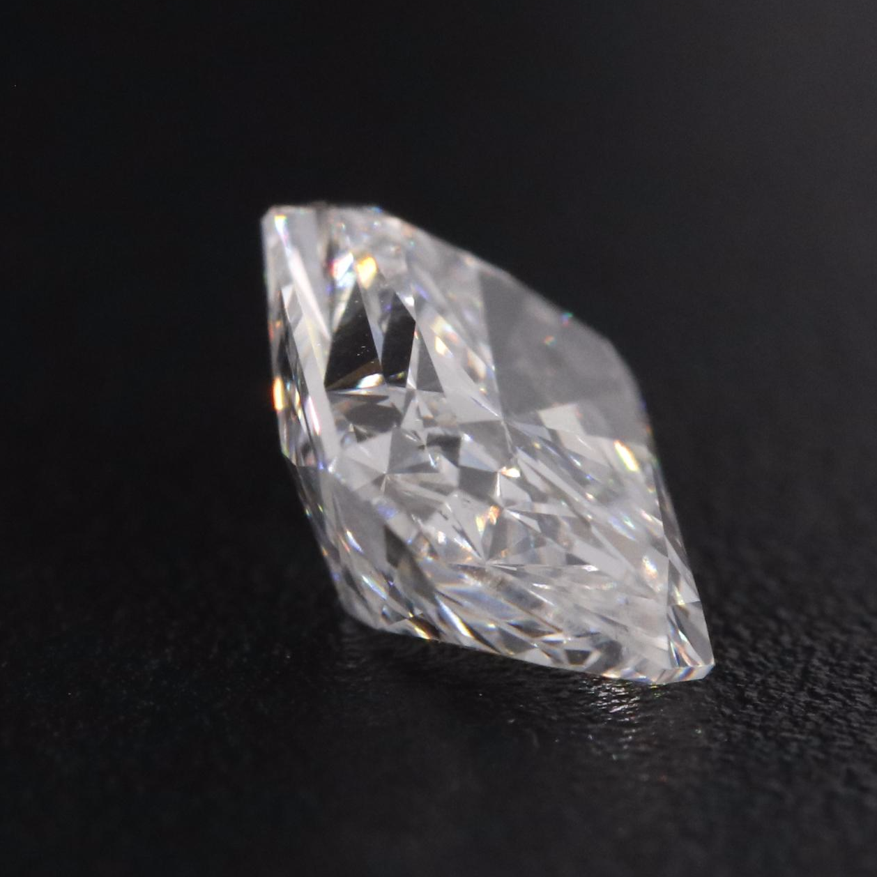Loose 1.03 CT Lab Grown Diamond with IGI Report