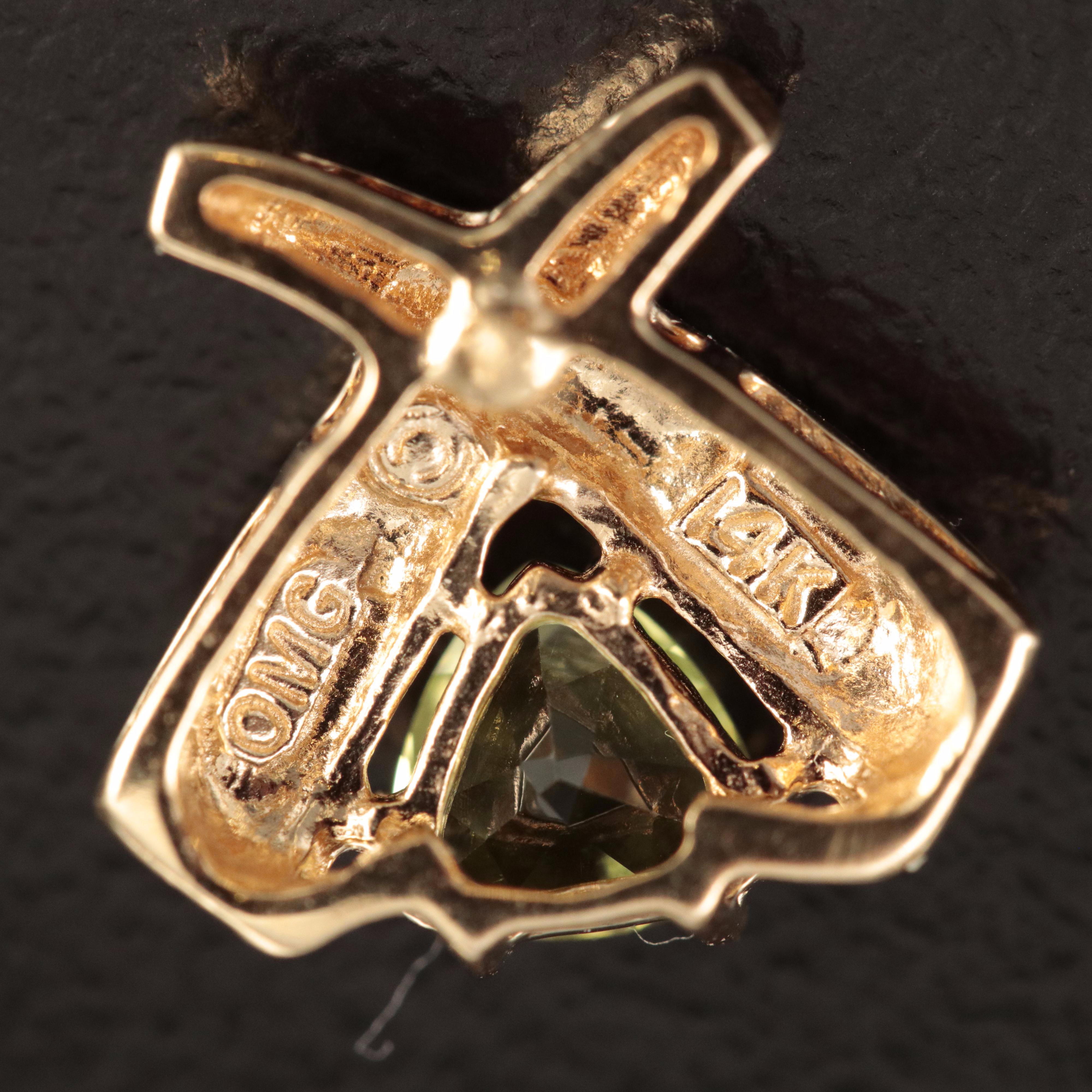 14K Peridot "X" Earrings