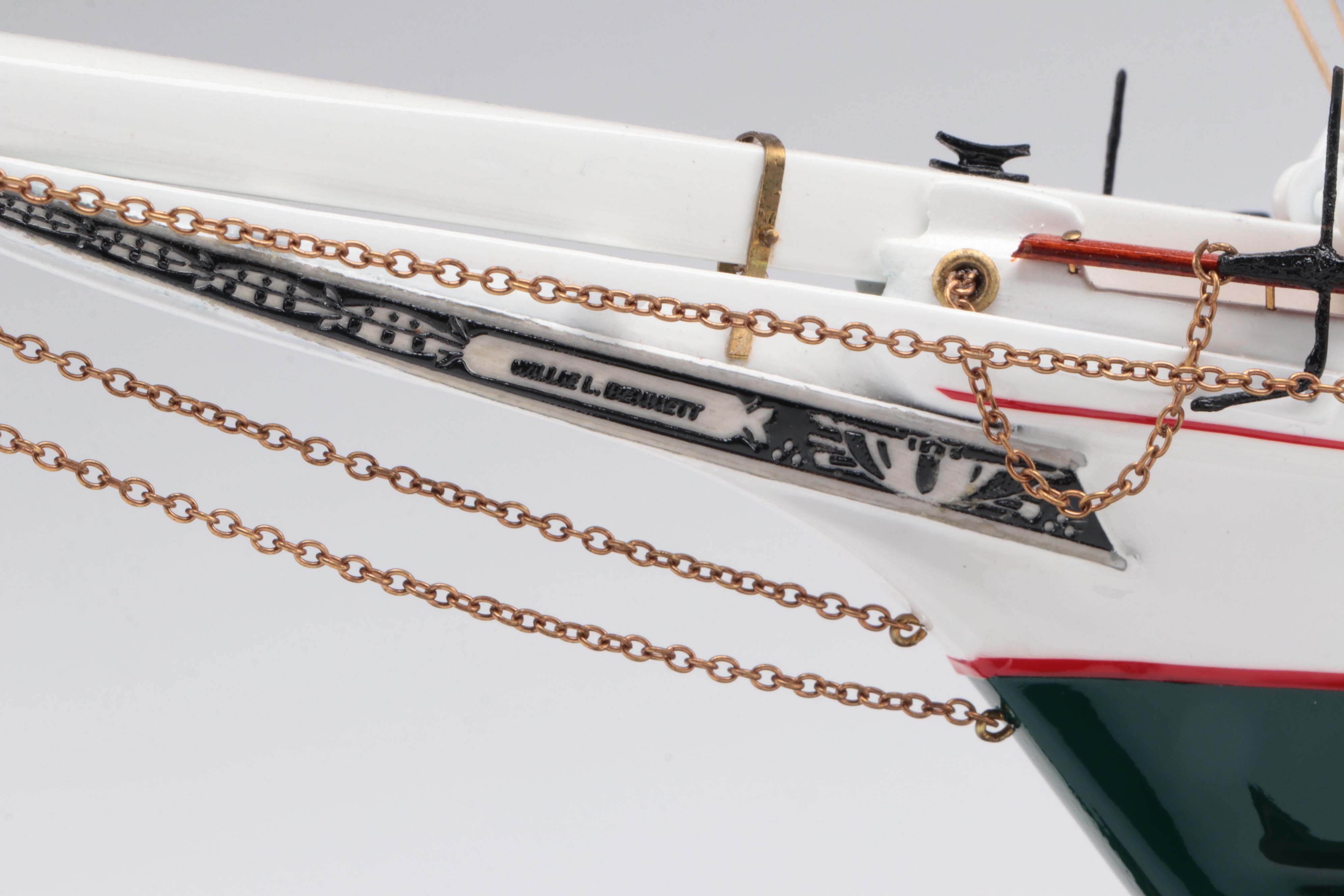 Abordage Models "Chesapeake Bay Skipjack, 1899" Model Ship