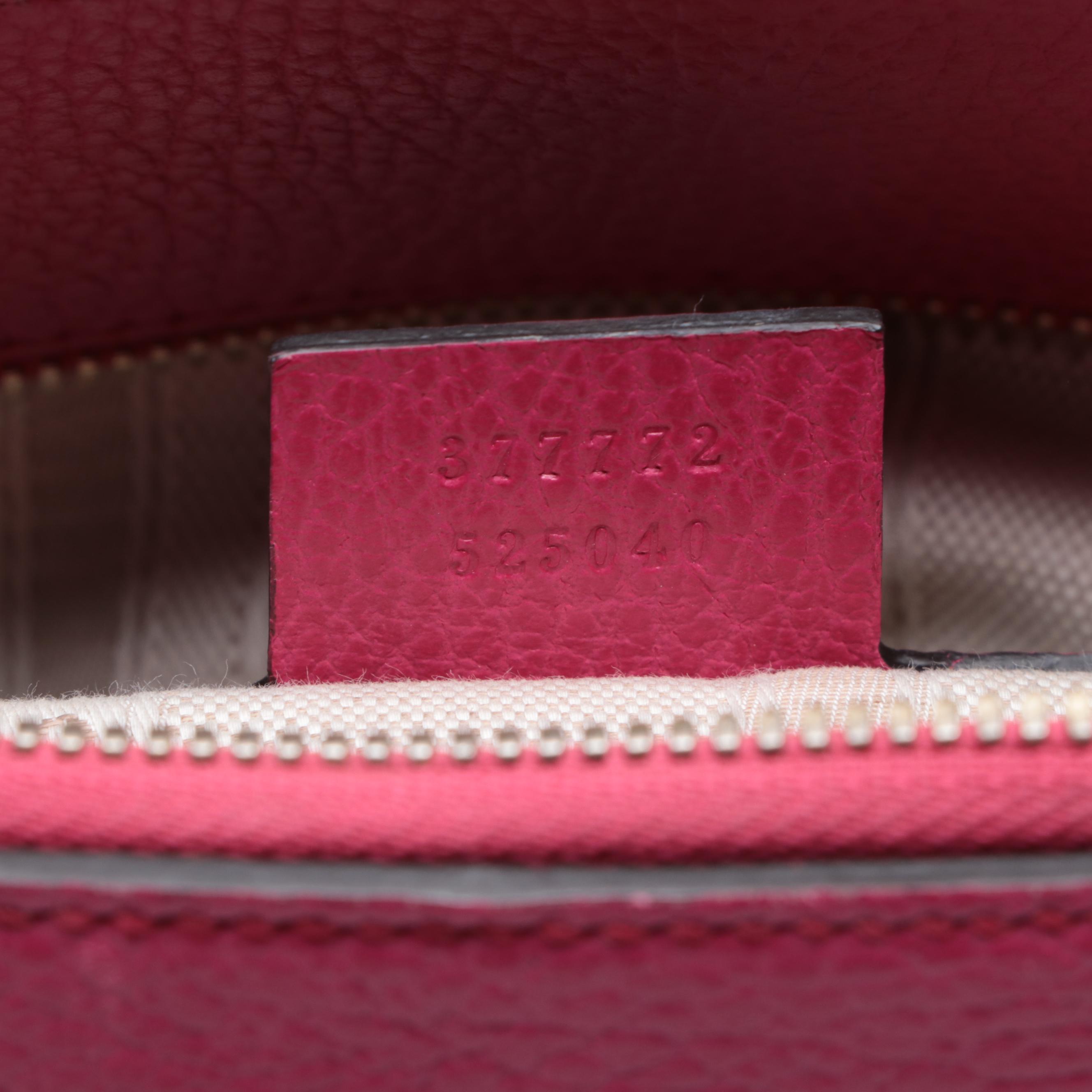 Gucci Swing Top Handle Bag in Pebble Grain Leather