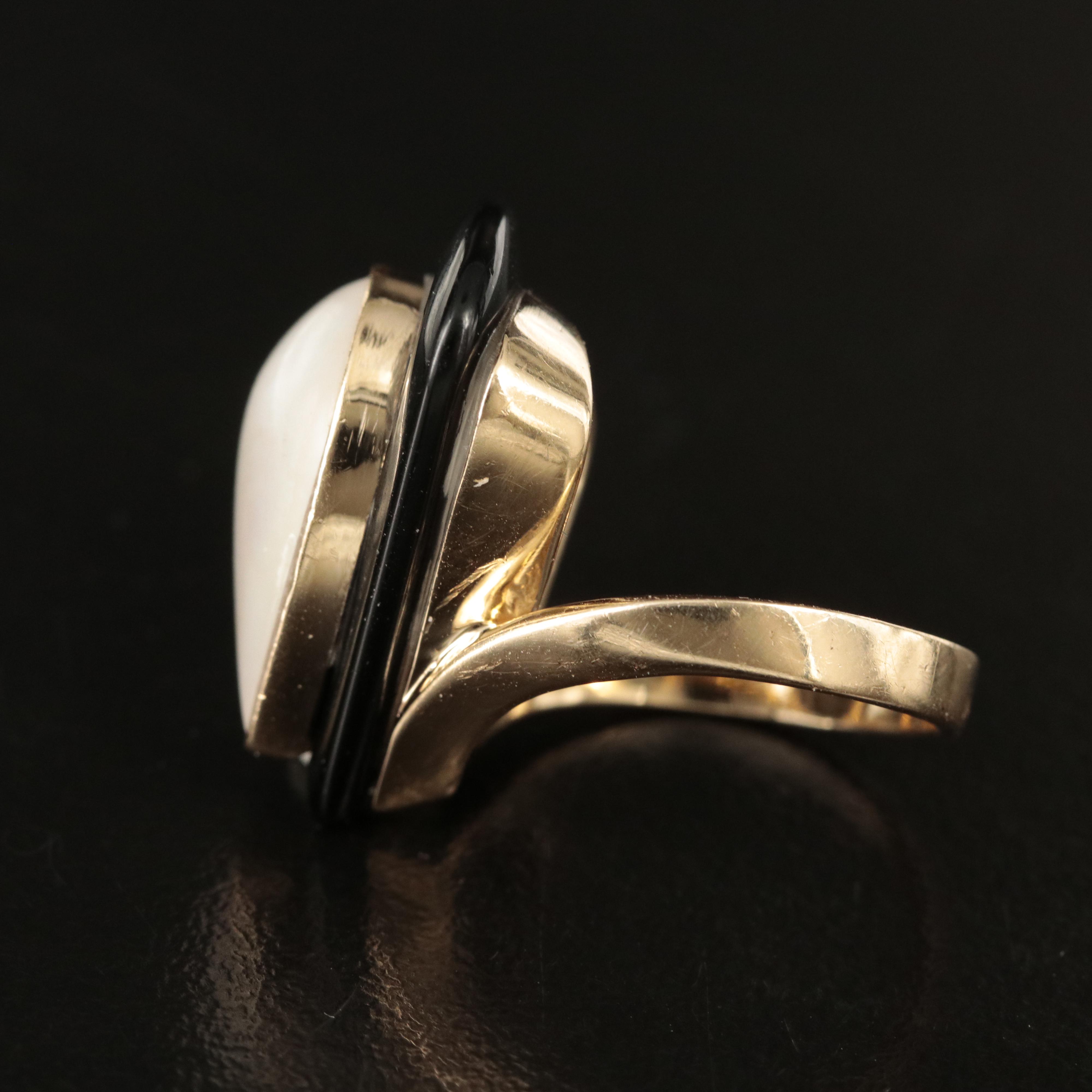 14K Black Onyx Slice and Mabé Pearl Ring