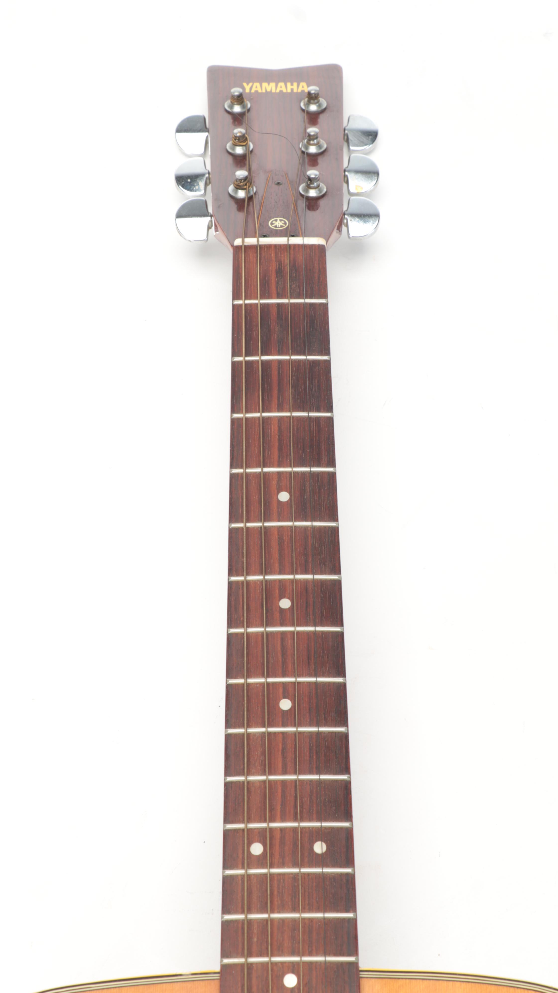 Yamaha FG-335 Acoustic Guitar