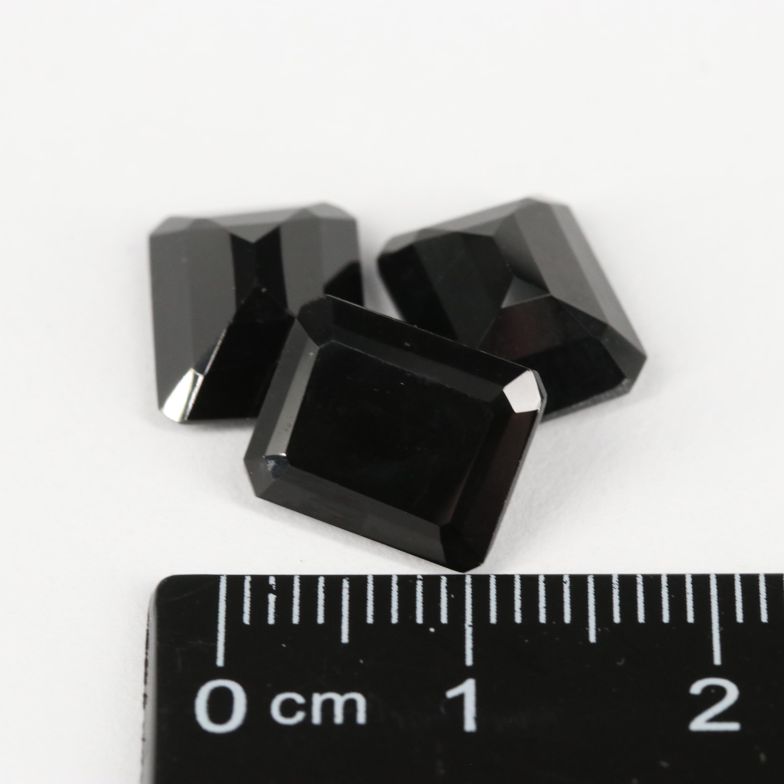 Loose 10.43 CTW Black Onyx
