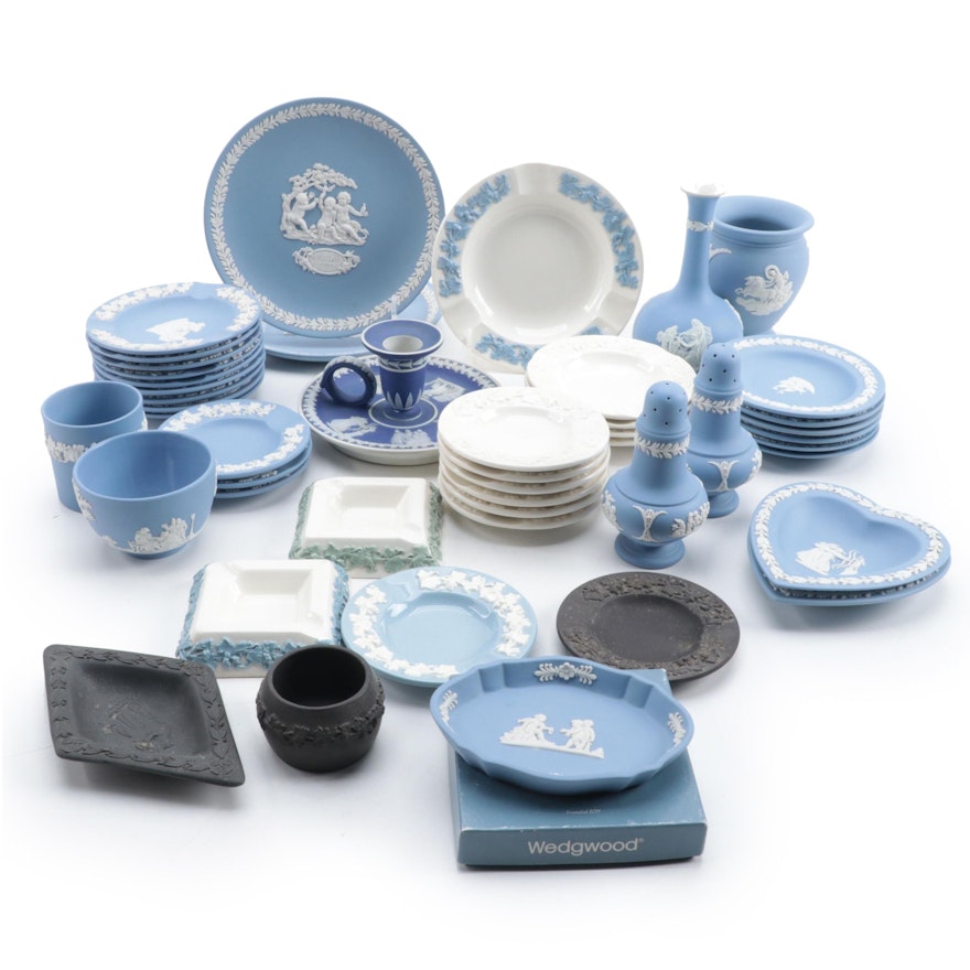 Wedgwood Jasperware with Queensware and Other Tableware, 20th Century